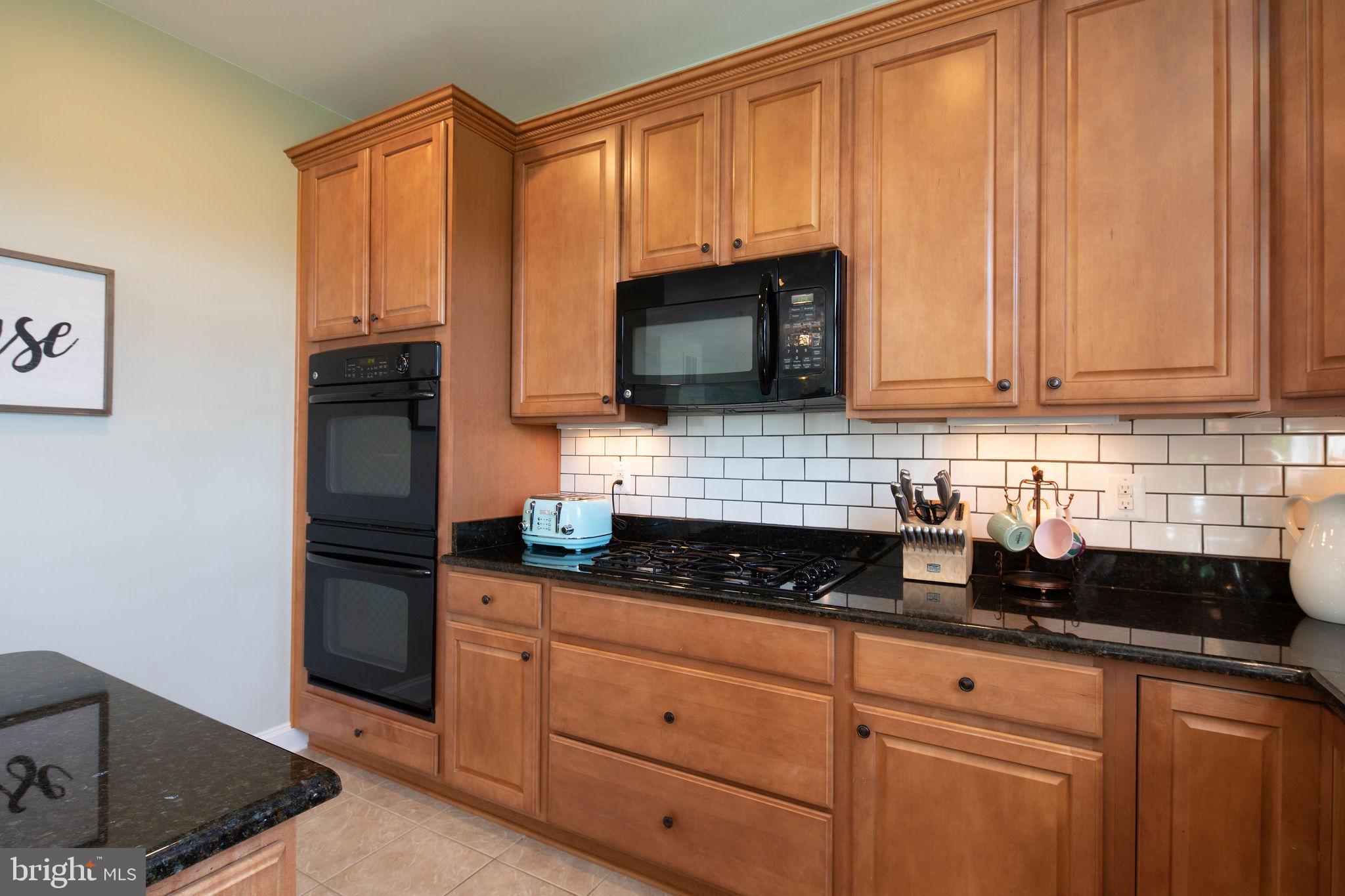 ESTATES AT JOY CHAPEL - Residential