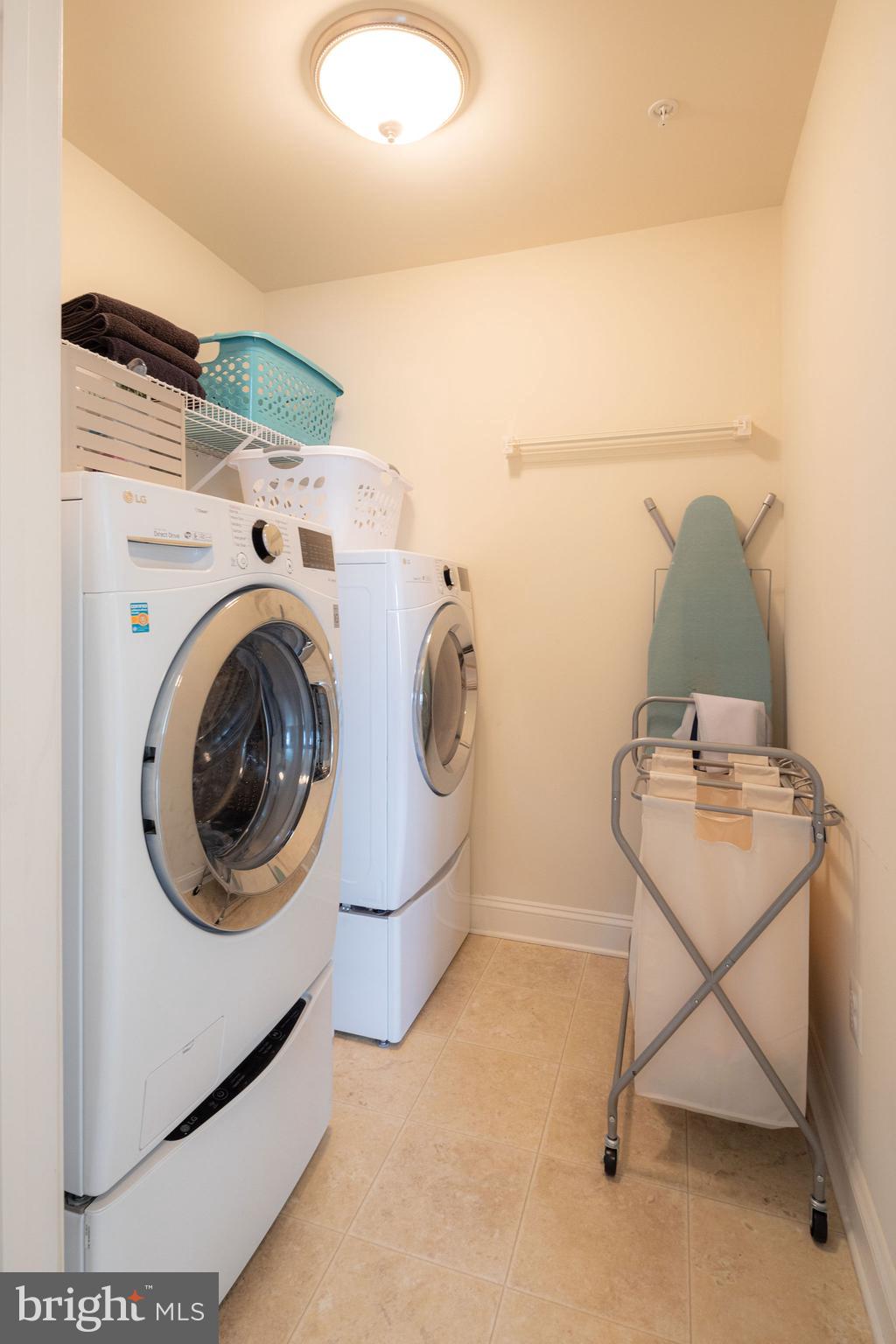 ESTATES AT JOY CHAPEL - Residential