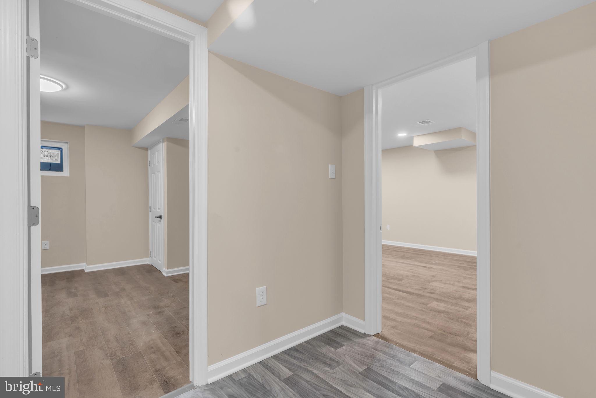 RIVER RIDGE - Residential