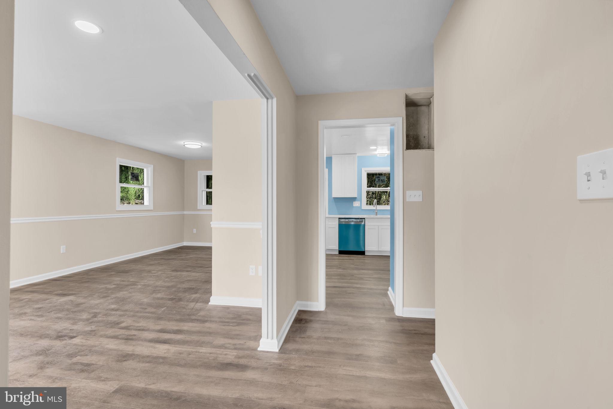 RIVER RIDGE - Residential