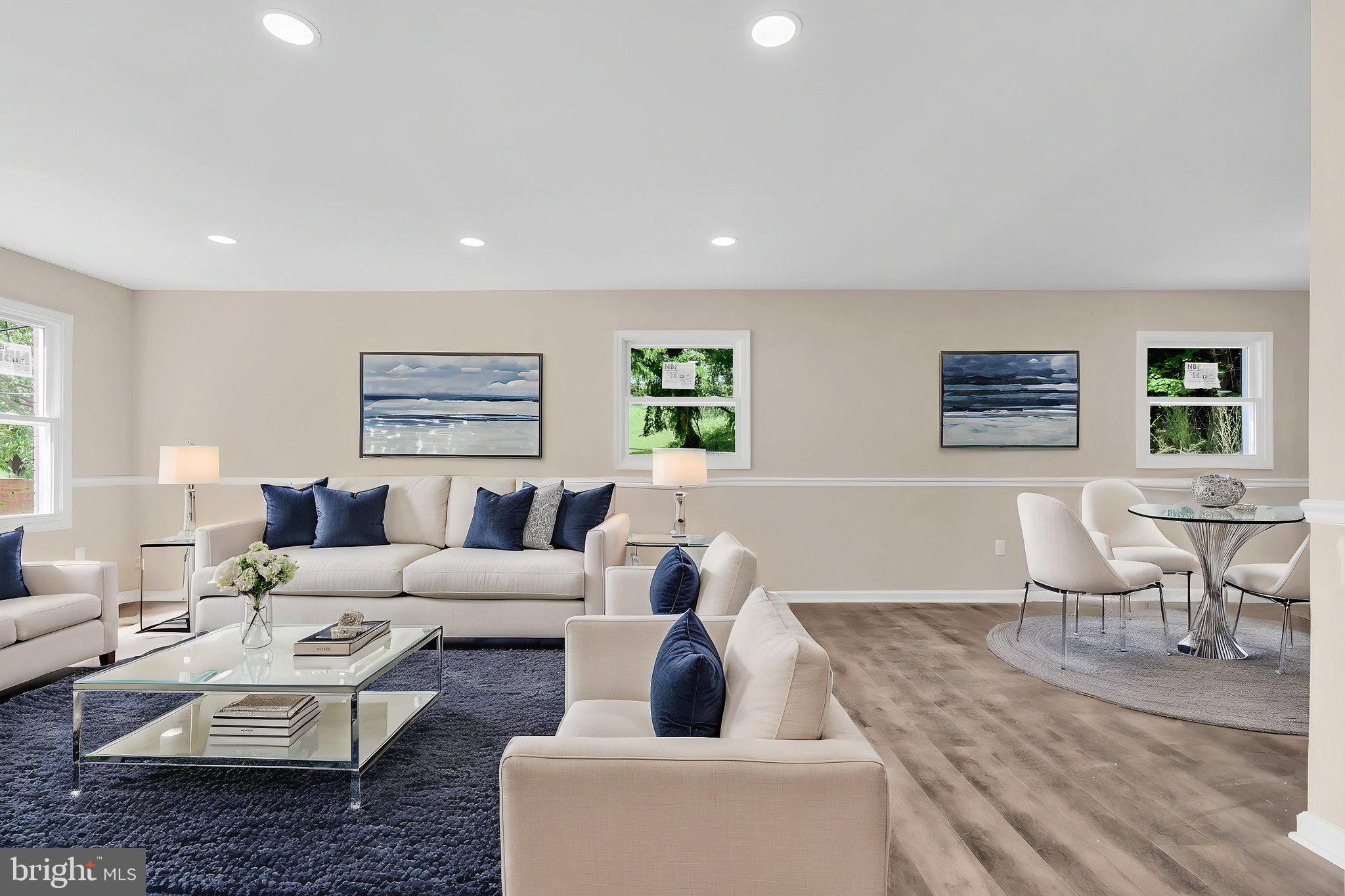 RIVER RIDGE - Residential