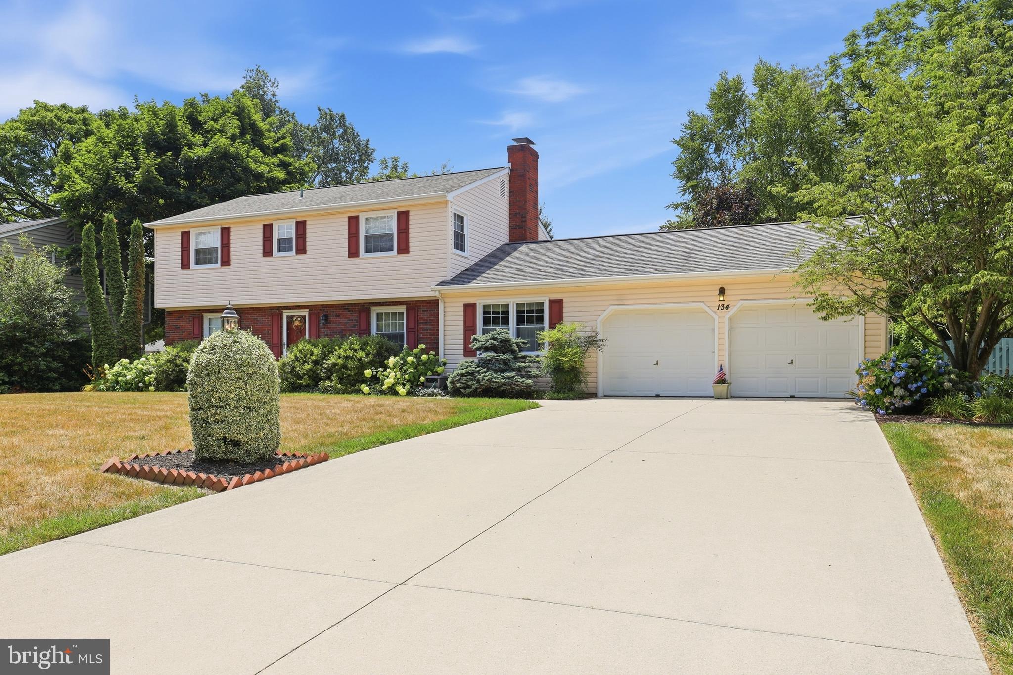 134 S FAIRFIELD DRIVE