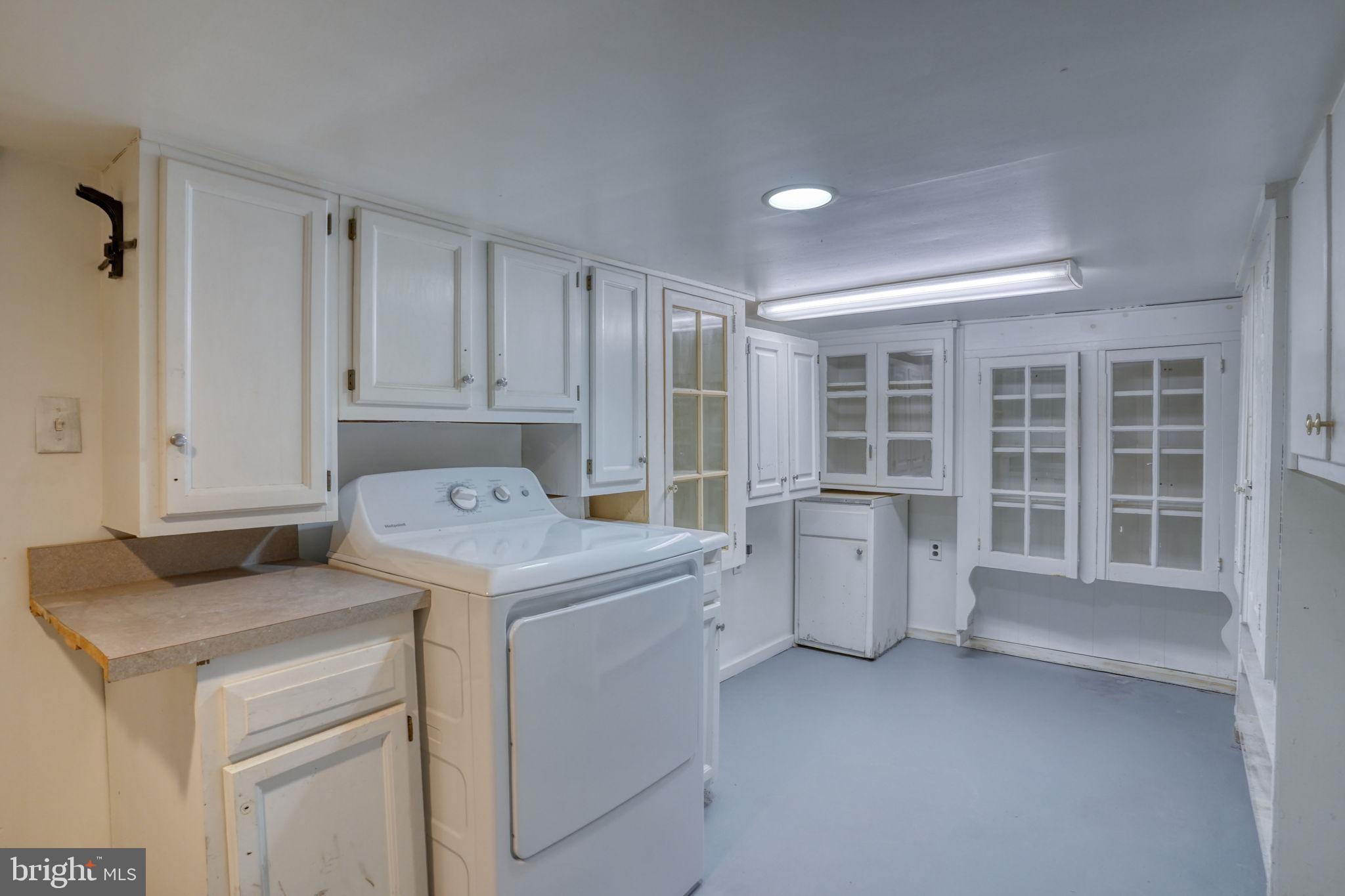 OLD NEW CASTLE - Residential