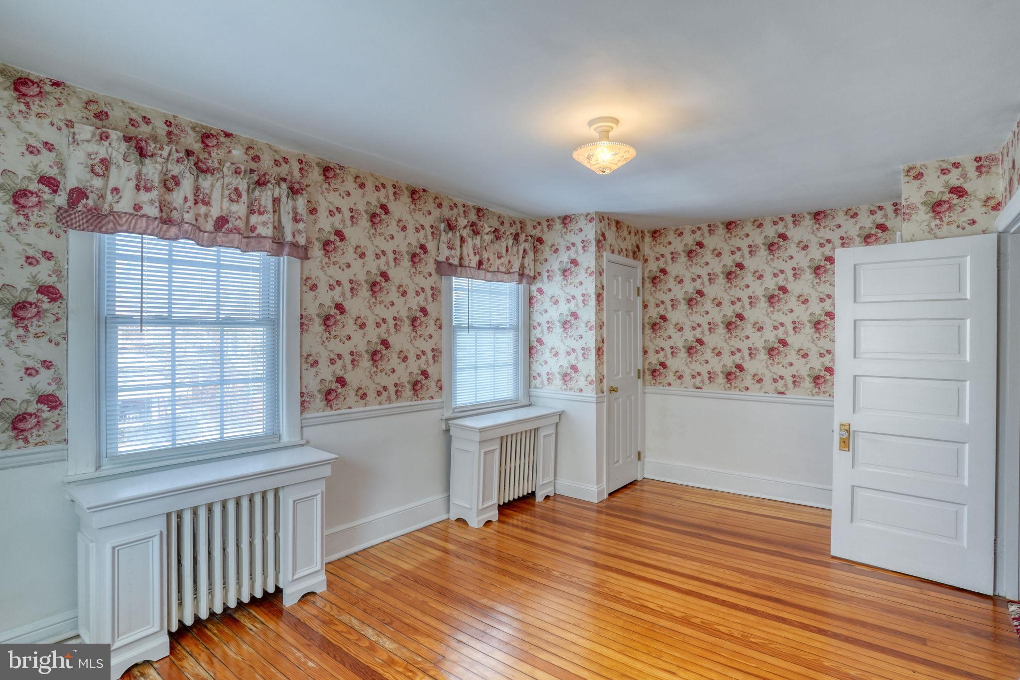 OLD NEW CASTLE - Residential