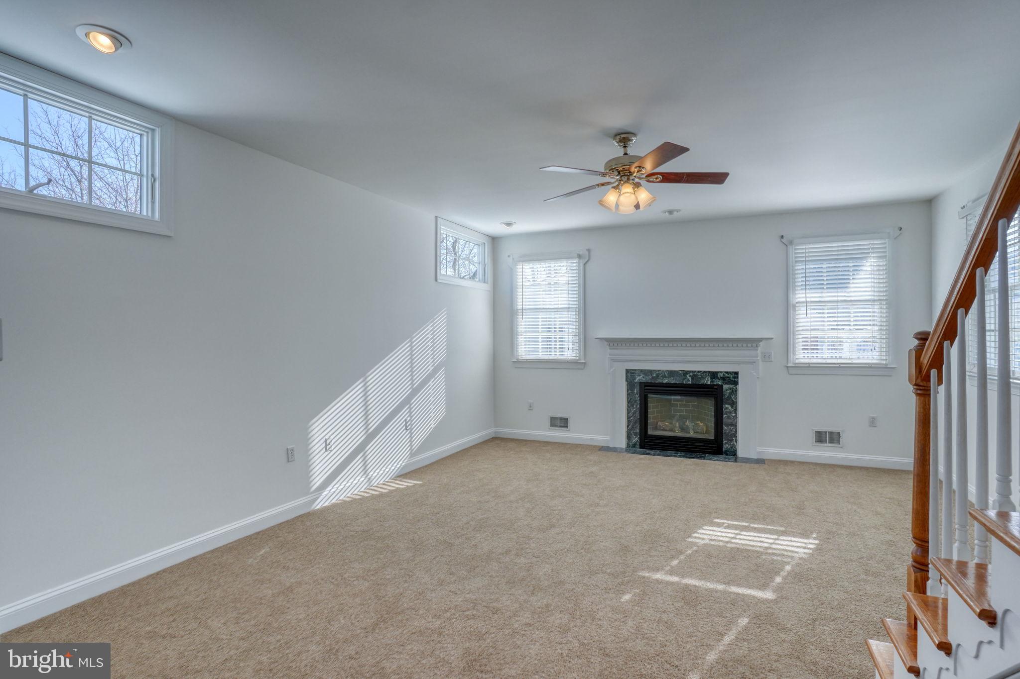 OLD NEW CASTLE - Residential