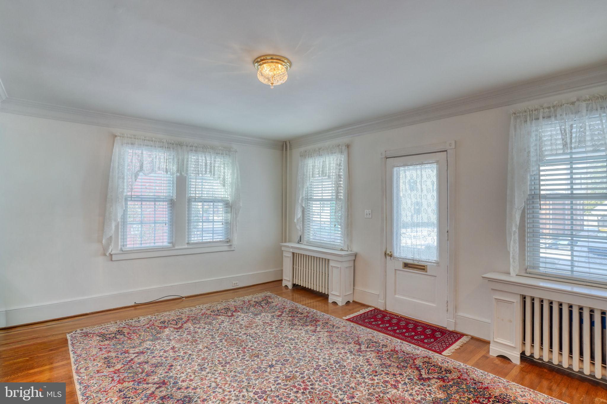 OLD NEW CASTLE - Residential