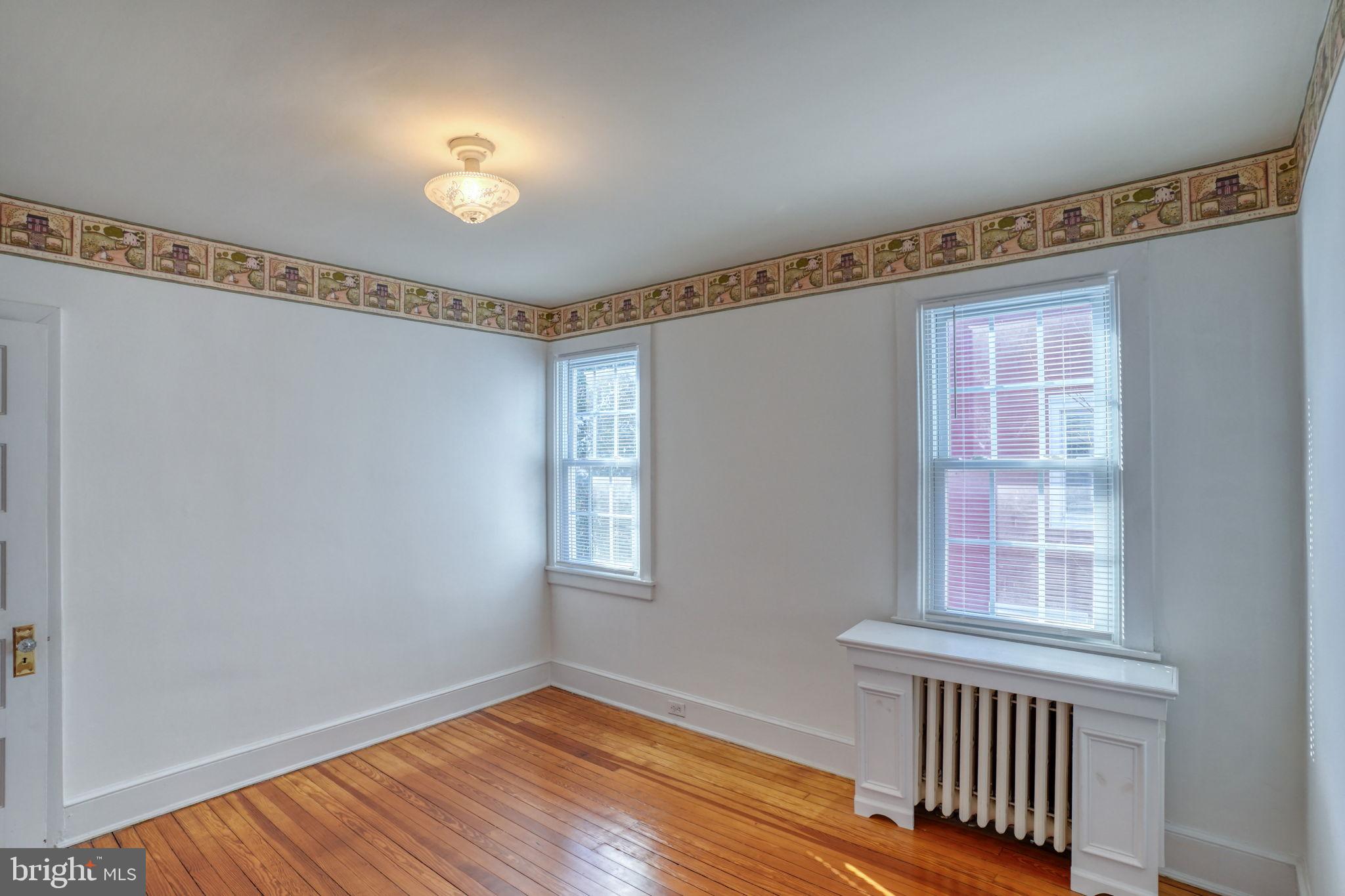 OLD NEW CASTLE - Residential