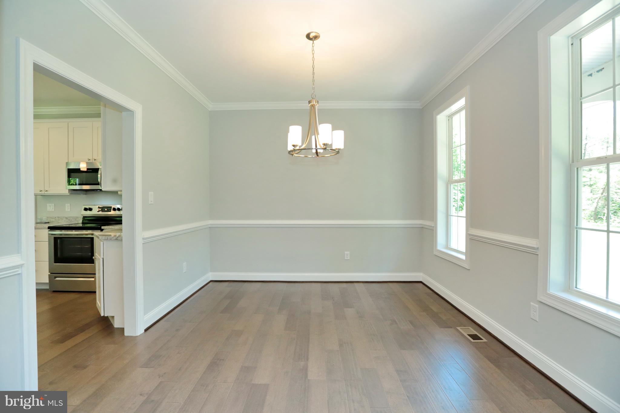 CLIFFTON ON THE POTOMAC - Residential