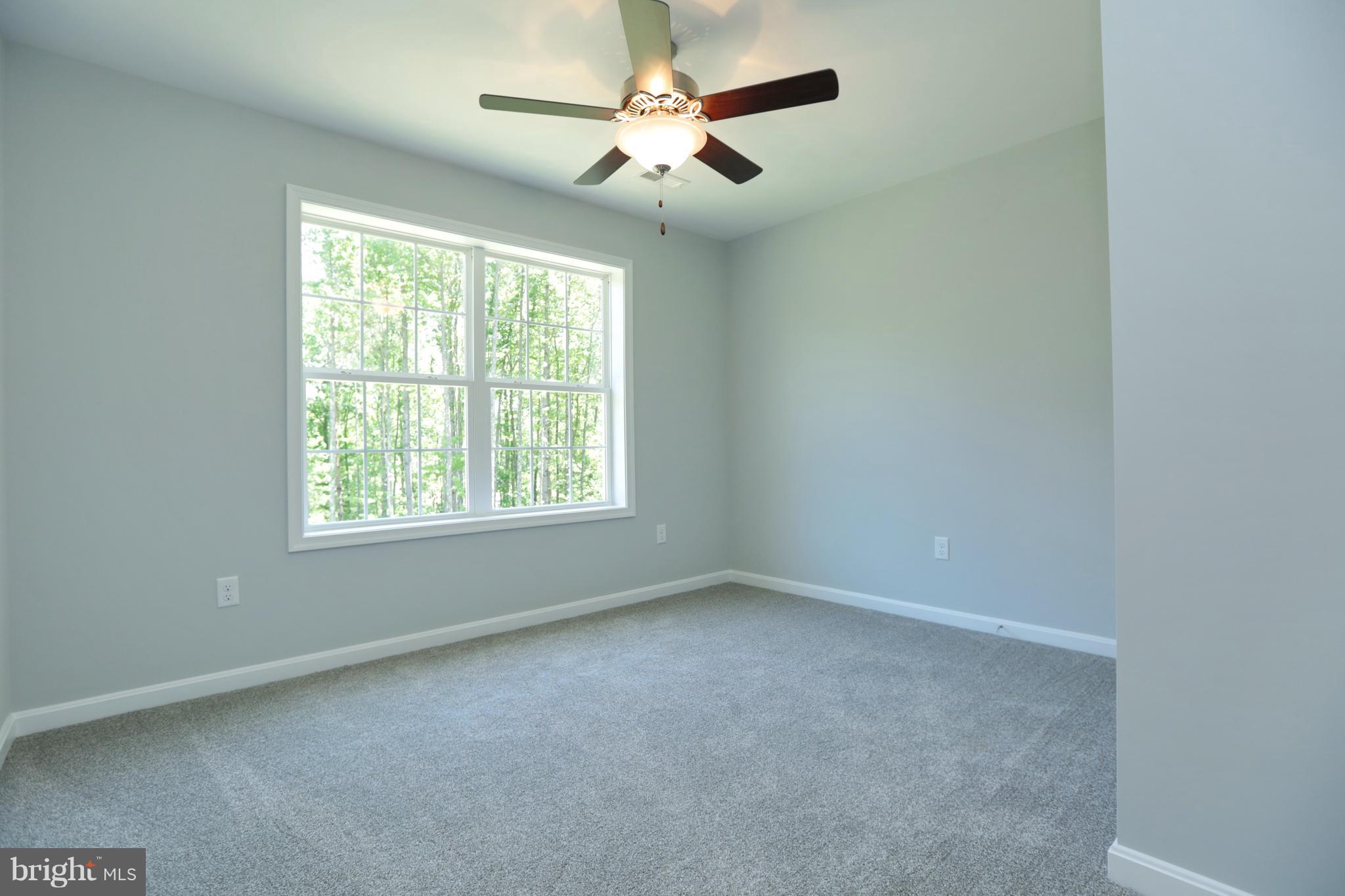 CLIFFTON ON THE POTOMAC - Residential