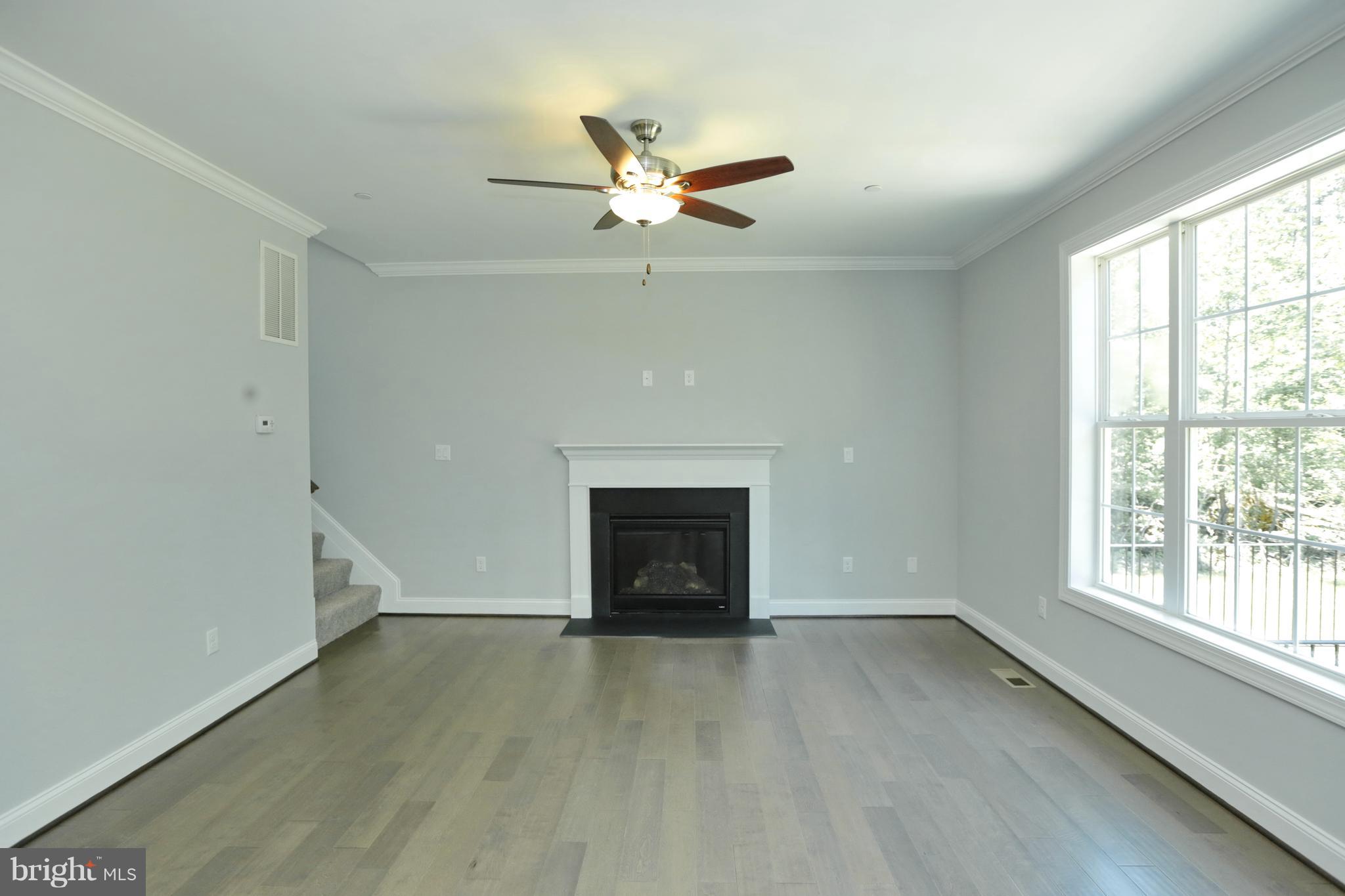 CLIFFTON ON THE POTOMAC - Residential