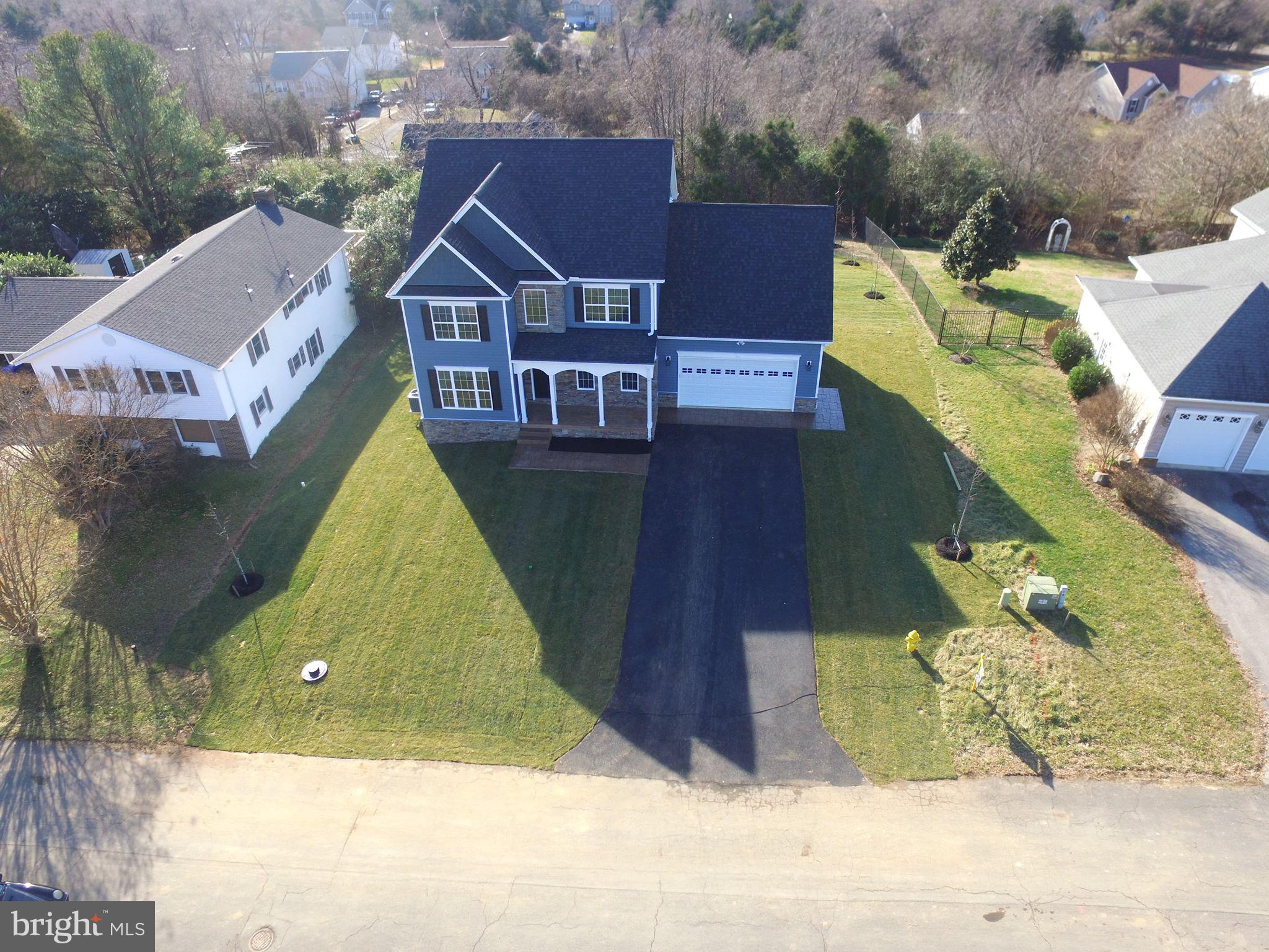 CLIFFTON ON THE POTOMAC - Residential