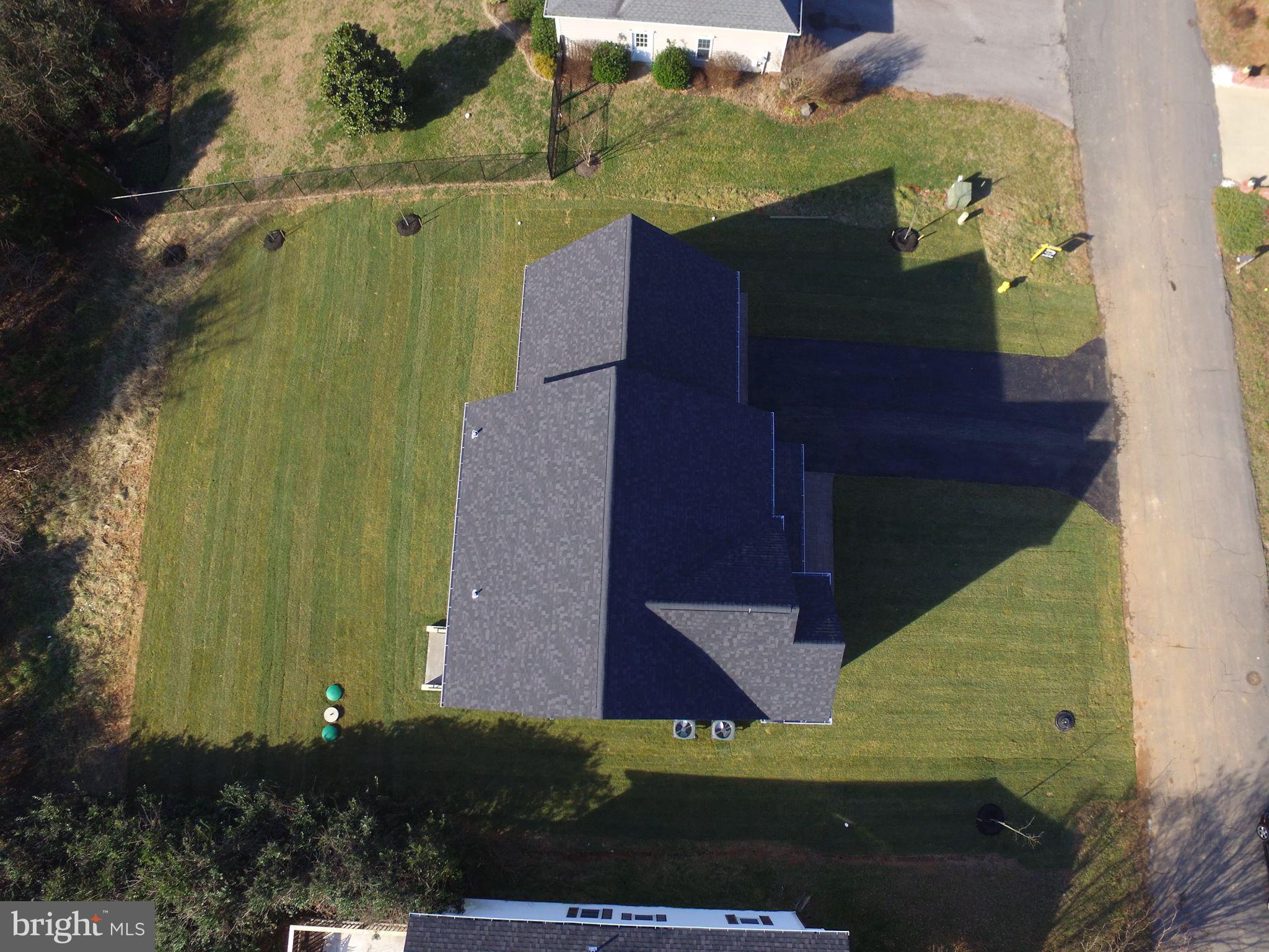 CLIFFTON ON THE POTOMAC - Residential