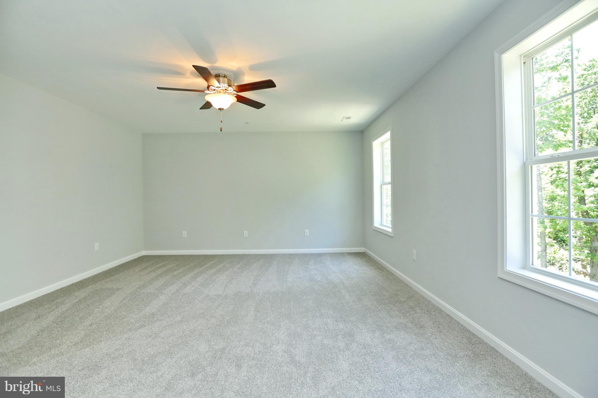 CLIFFTON ON THE POTOMAC - Residential