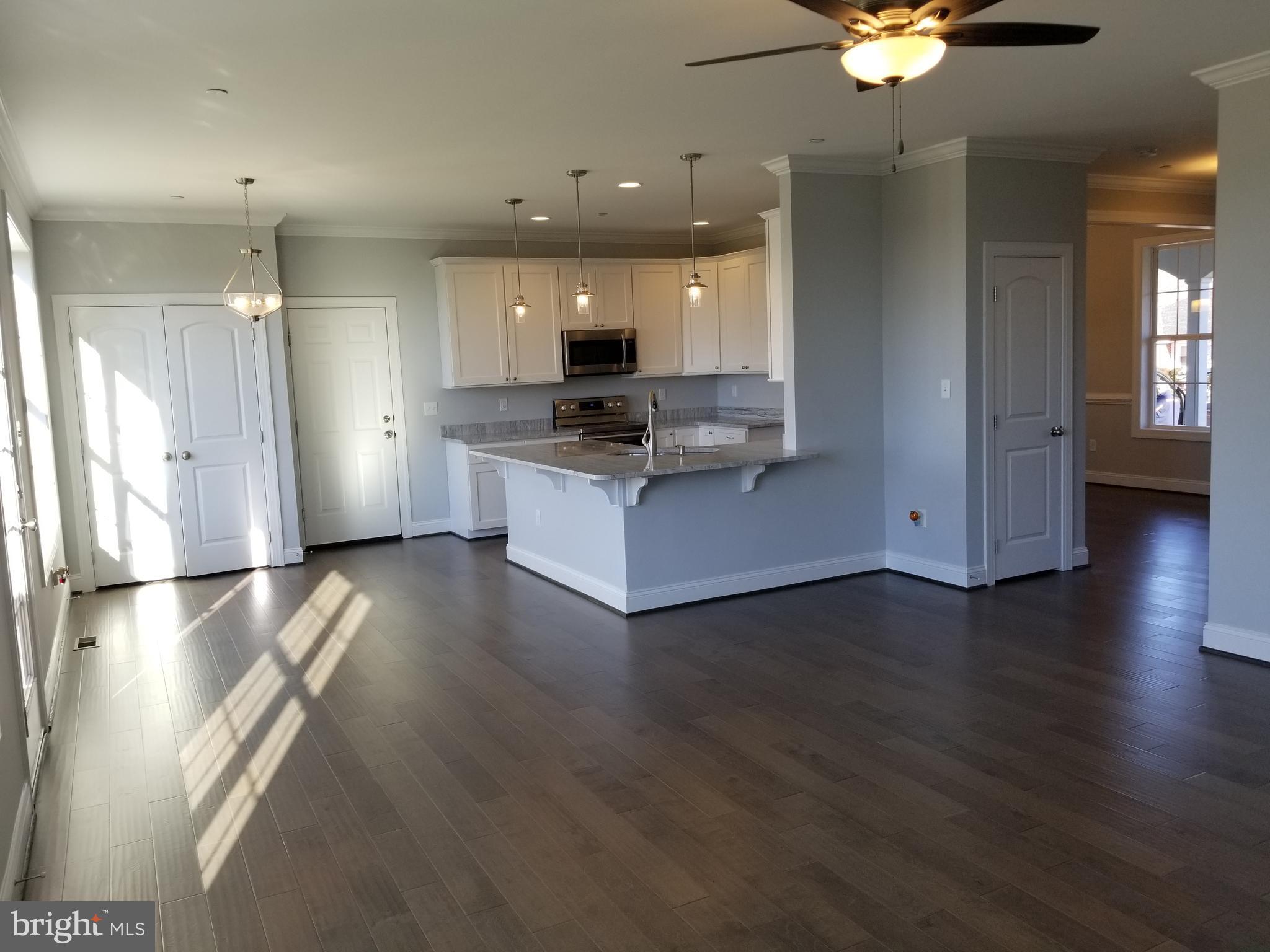 CLIFFTON ON THE POTOMAC - Residential