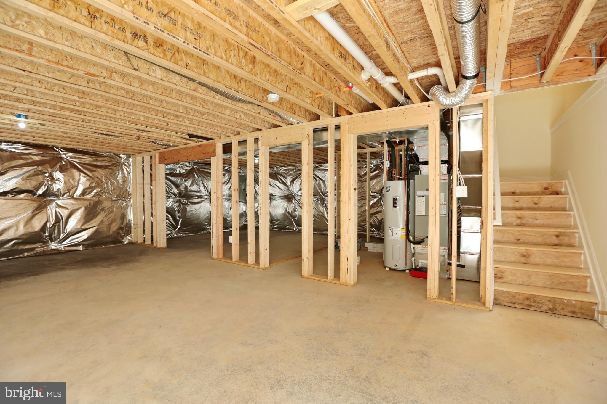 CLIFFTON ON THE POTOMAC - Residential