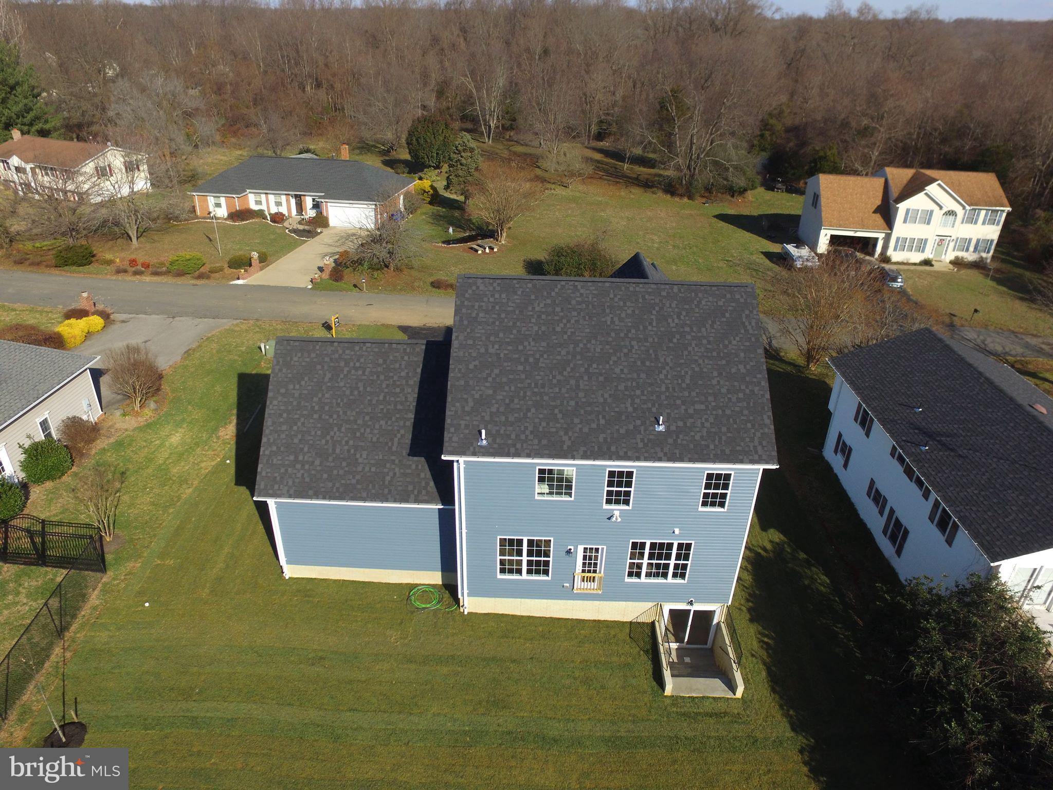 CLIFFTON ON THE POTOMAC - Residential