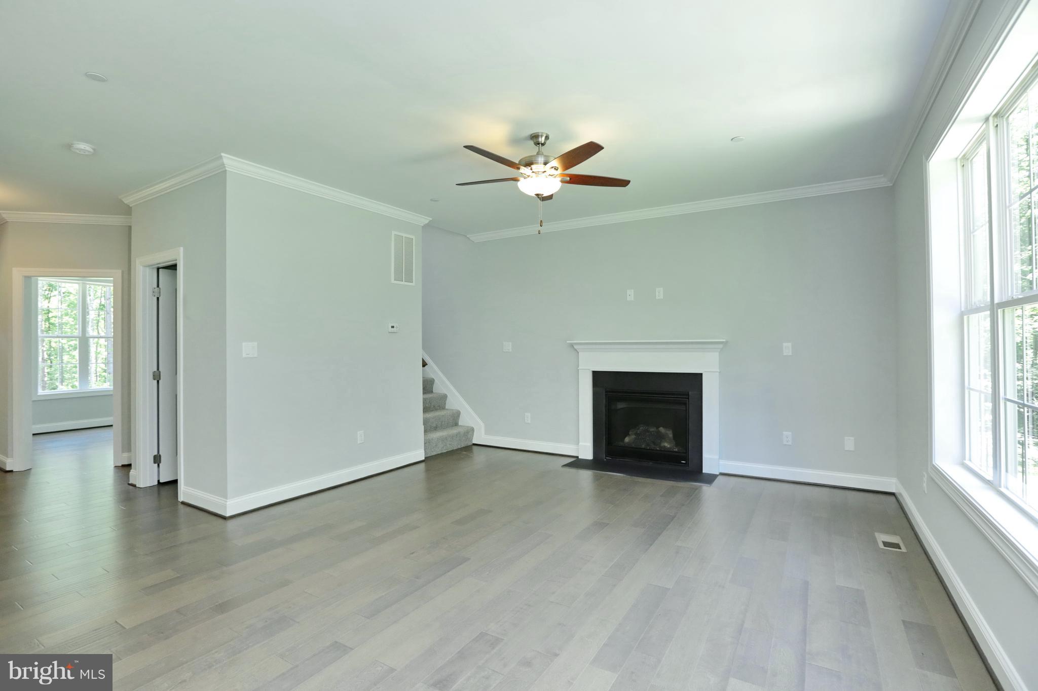 CLIFFTON ON THE POTOMAC - Residential