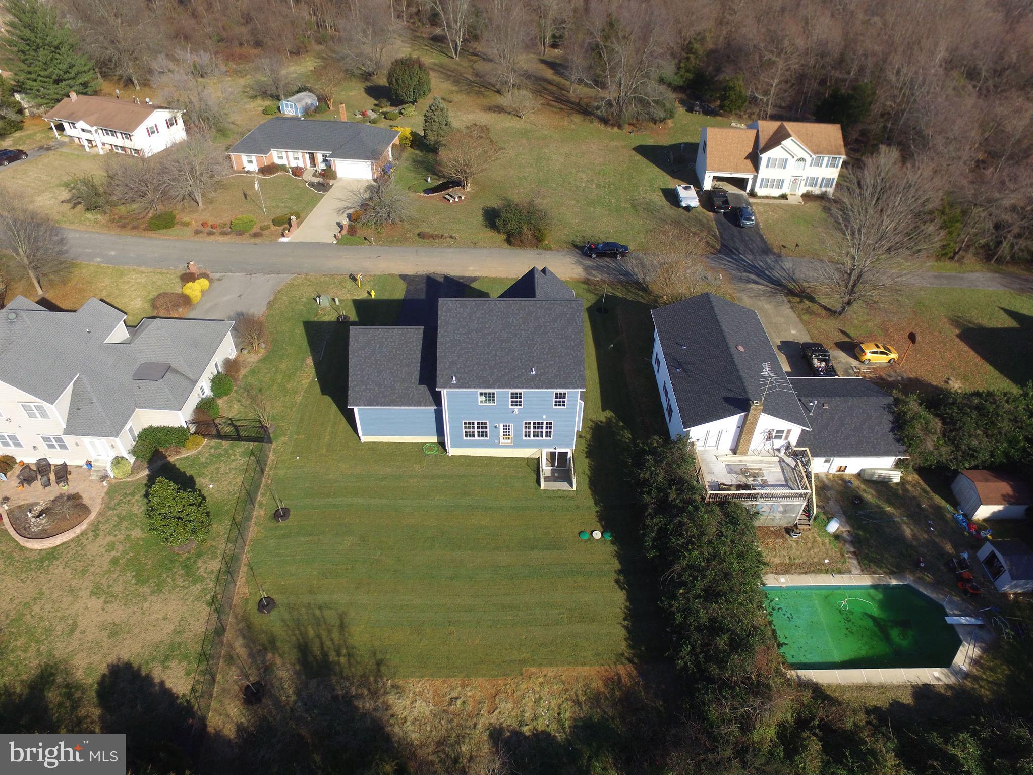 CLIFFTON ON THE POTOMAC - Residential