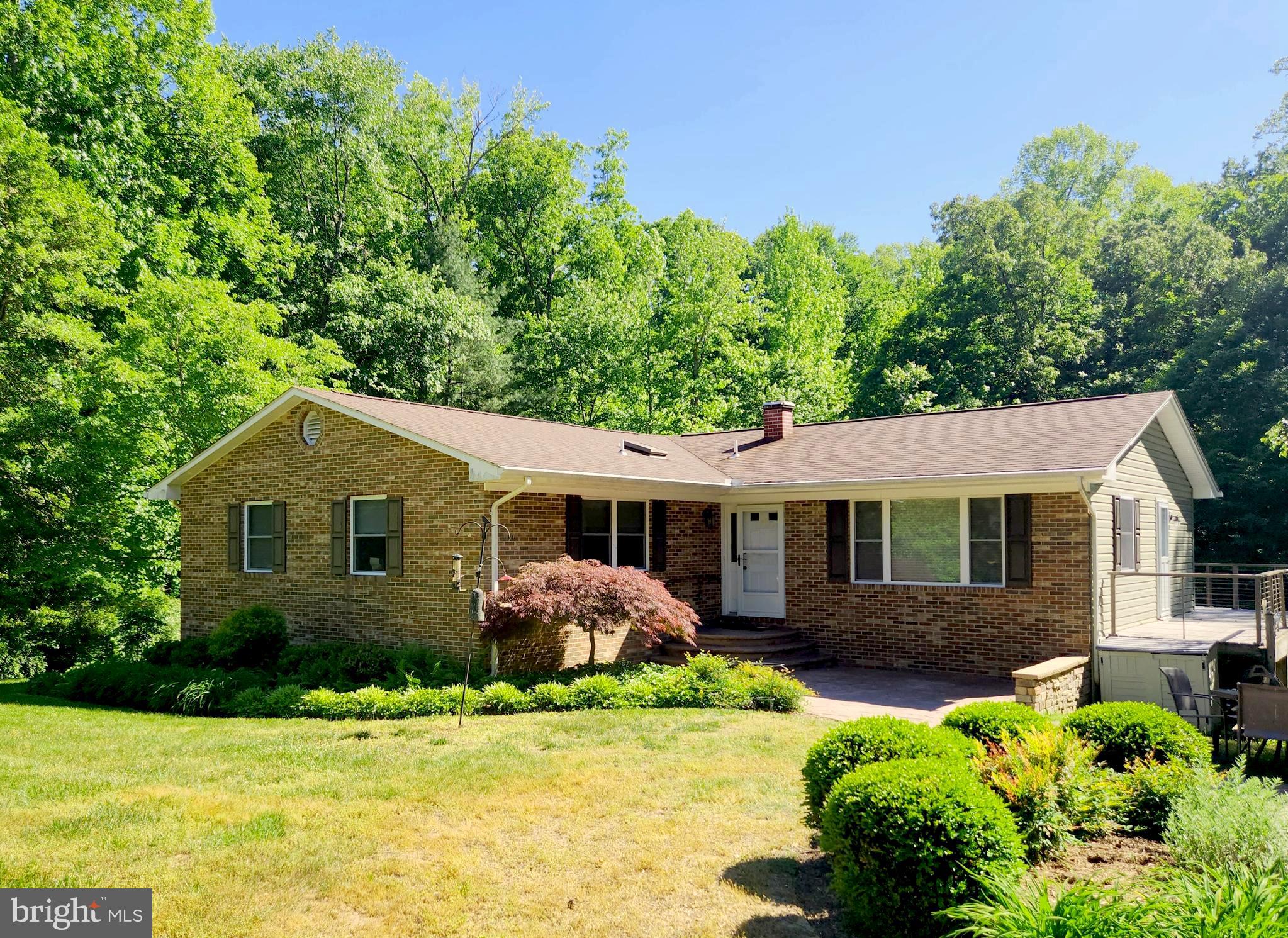 LAND O LAKES - Residential