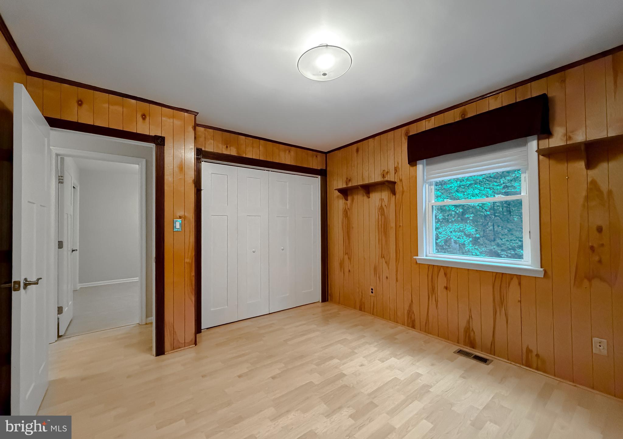 LAND O LAKES - Residential