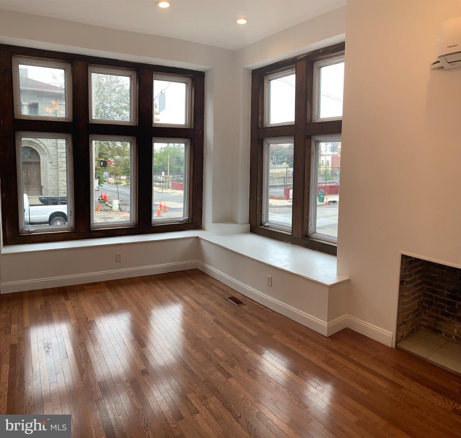 CHARLES NORTH - Residential Lease