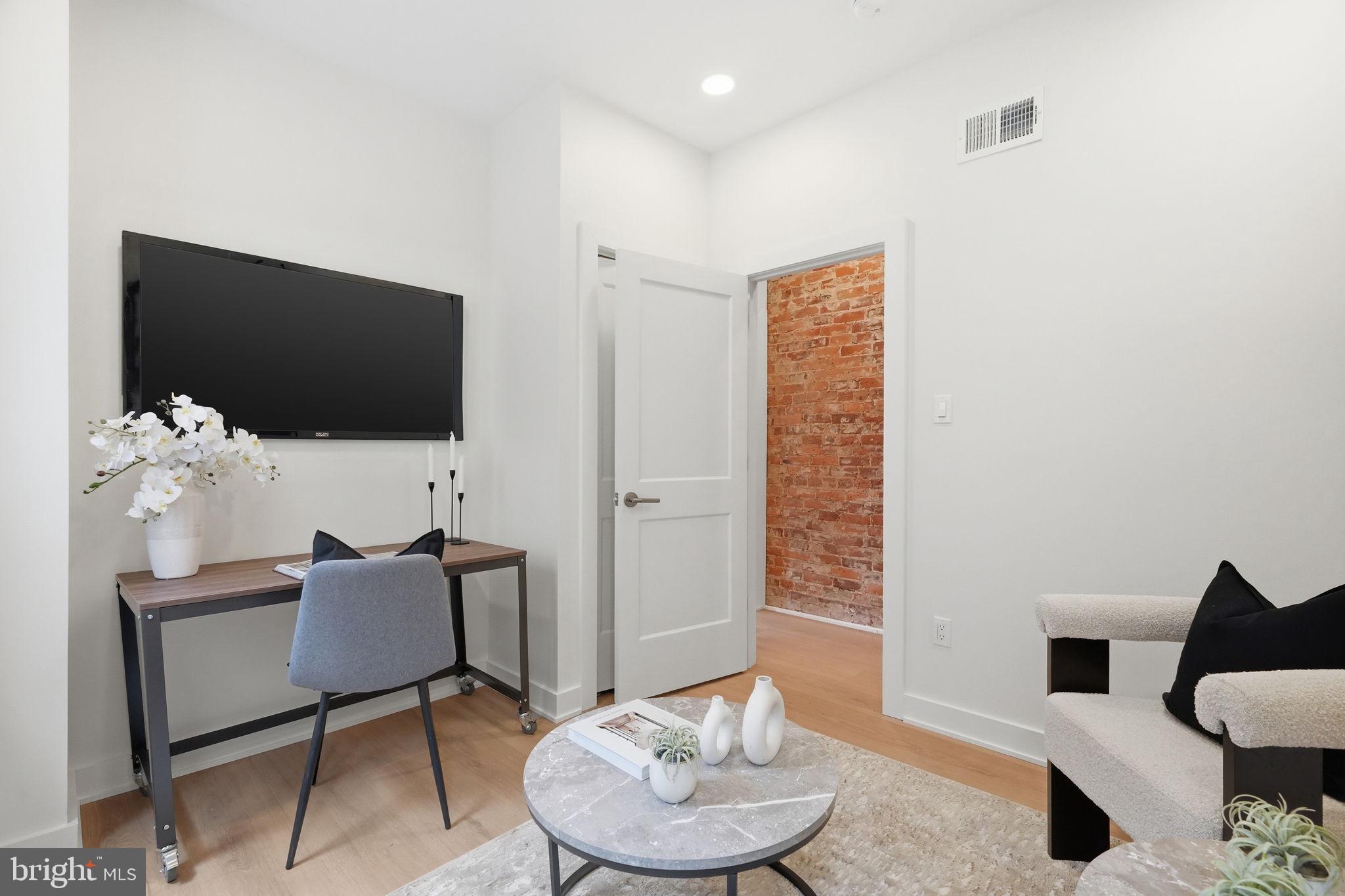 CEDAR PARK - Residential