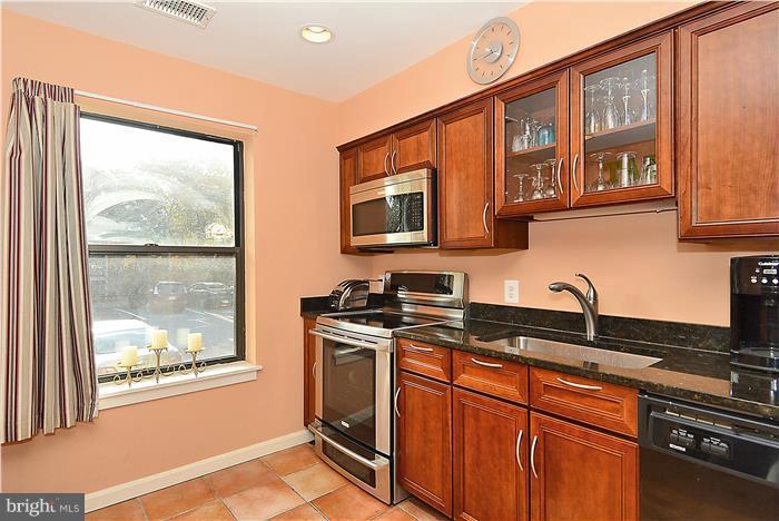 BRISTOL SQUARE - Residential