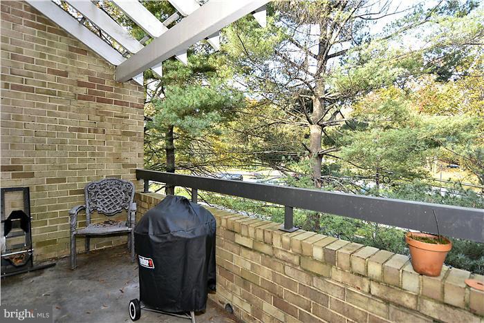 BRISTOL SQUARE - Residential