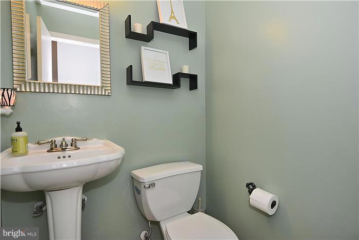 BRISTOL SQUARE - Residential