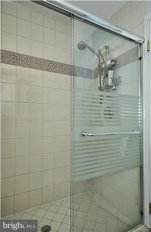 BRISTOL SQUARE - Residential