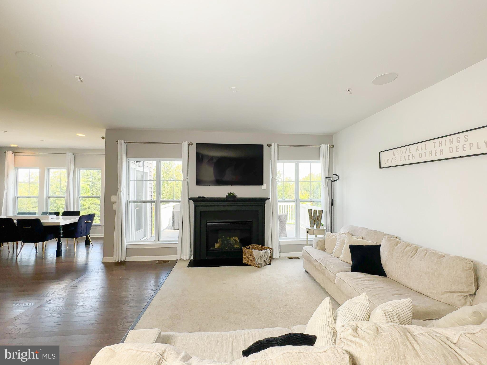 VILLAGES OF SAVANNAH - Residential