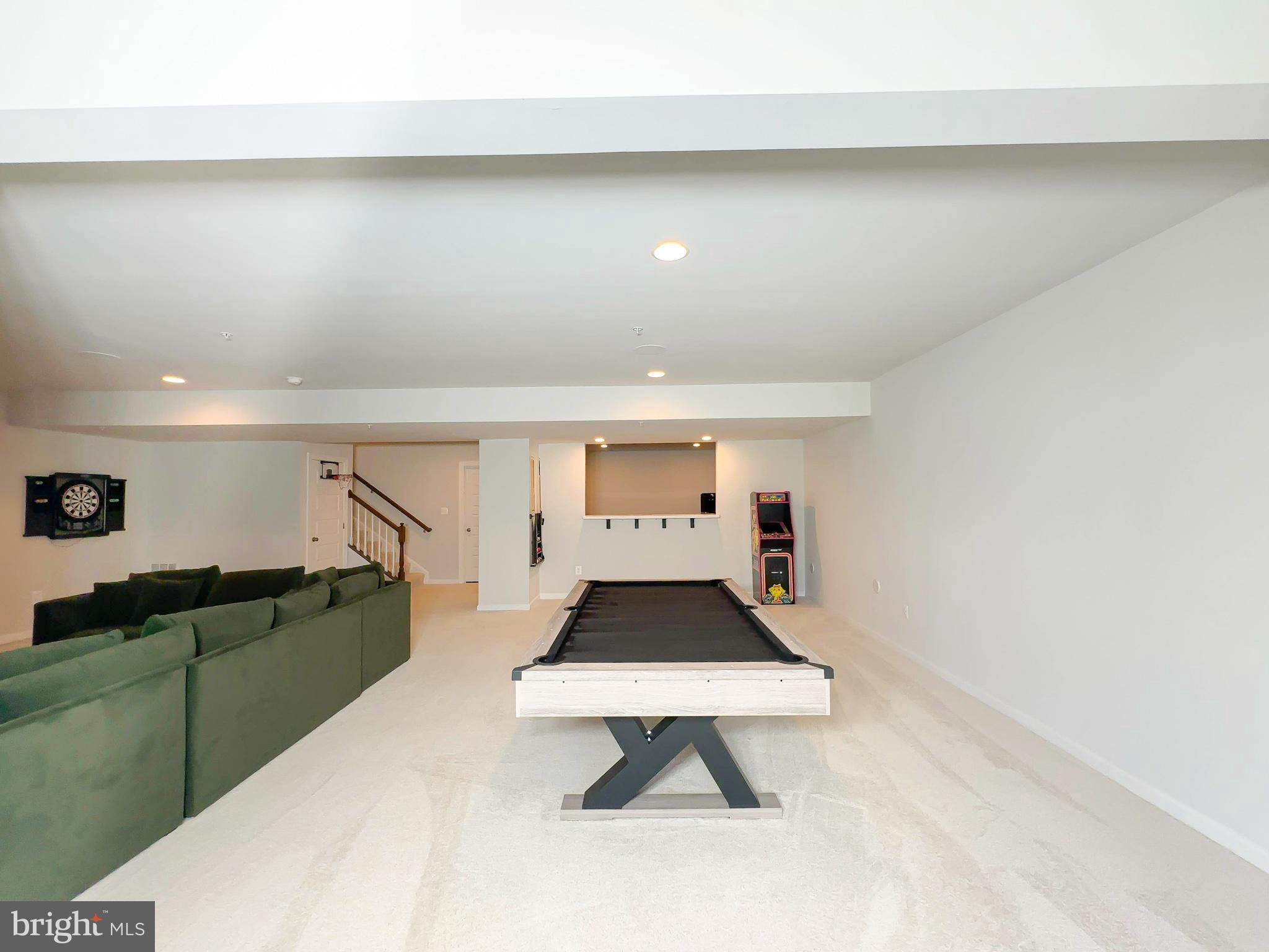 VILLAGES OF SAVANNAH - Residential