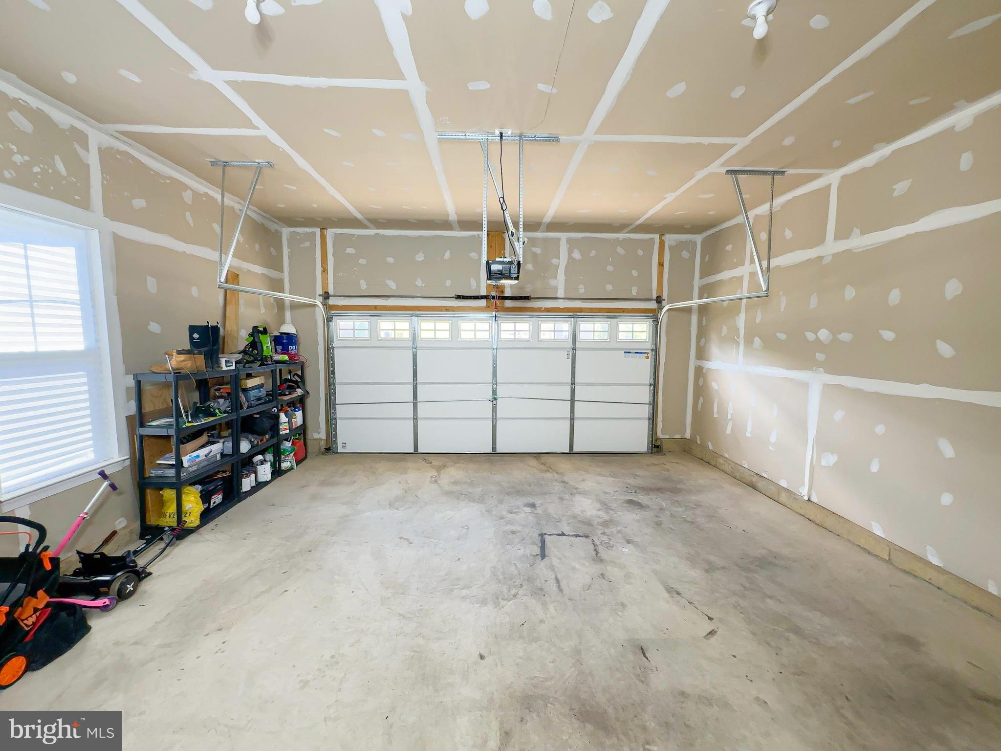 VILLAGES OF SAVANNAH - Residential