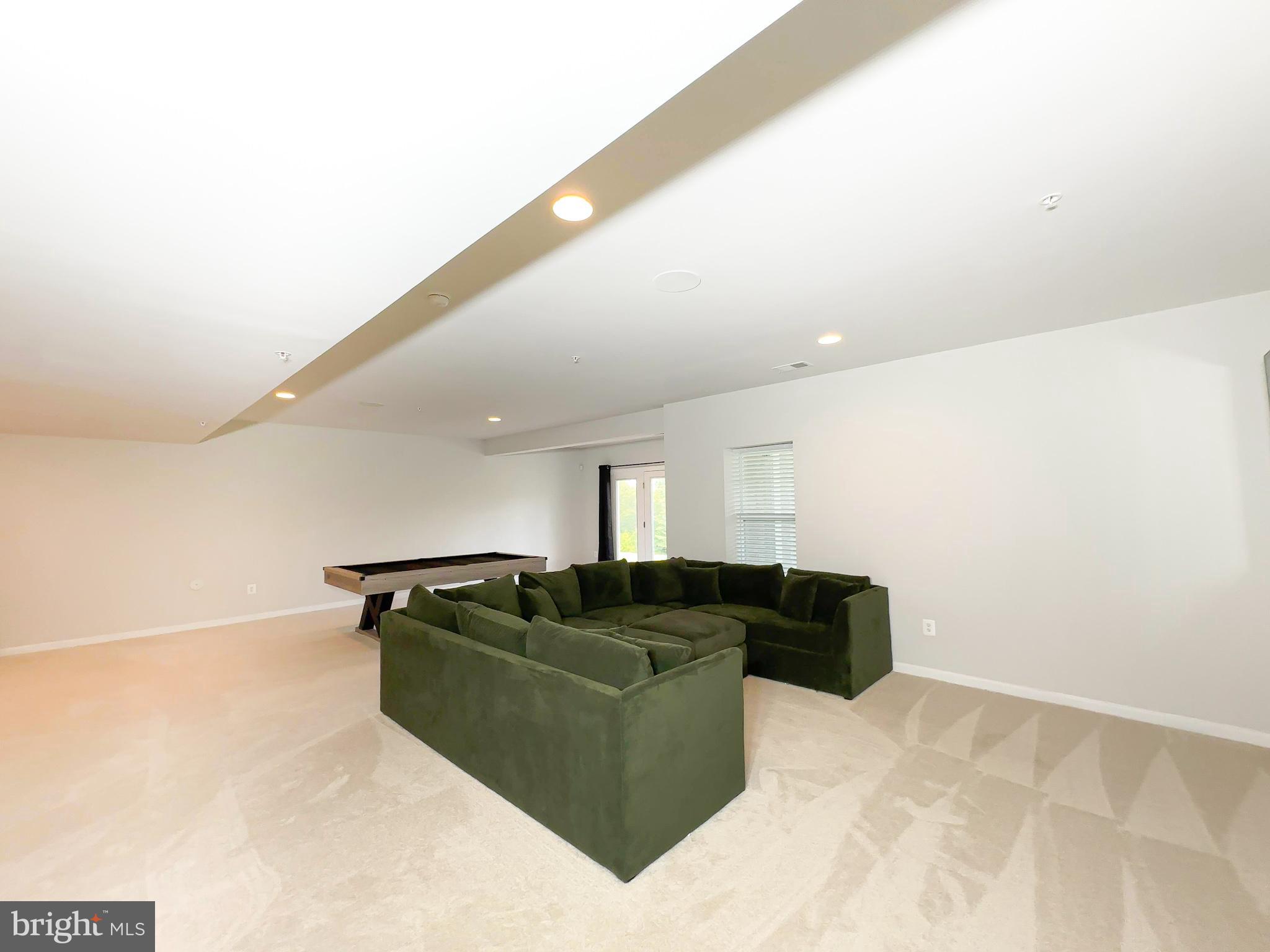 VILLAGES OF SAVANNAH - Residential