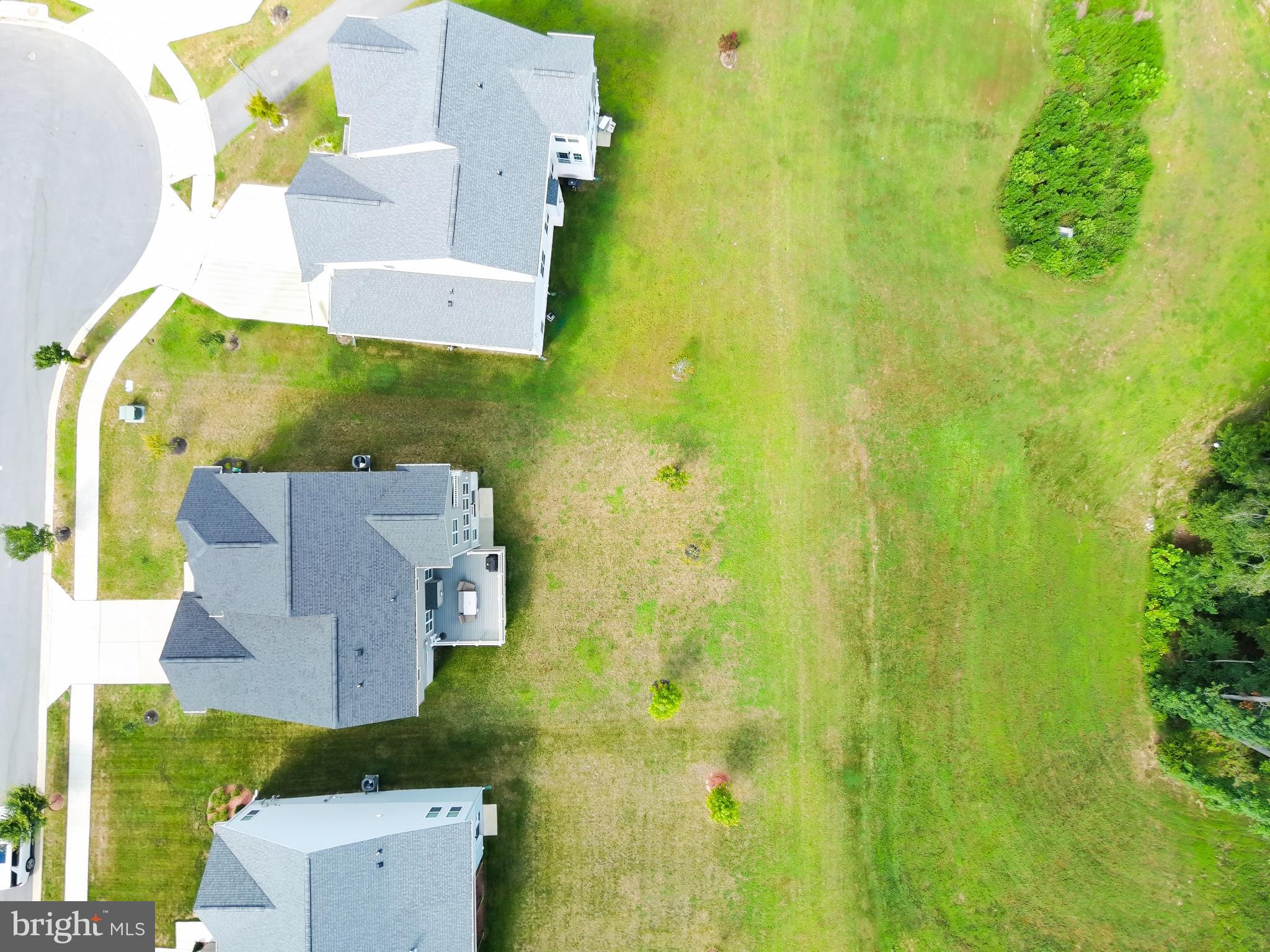 VILLAGES OF SAVANNAH - Residential