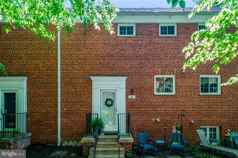 Photo of 1607 Preston Road, ALEXANDRIA, VA 22302 (MLS # VAAX2060548)