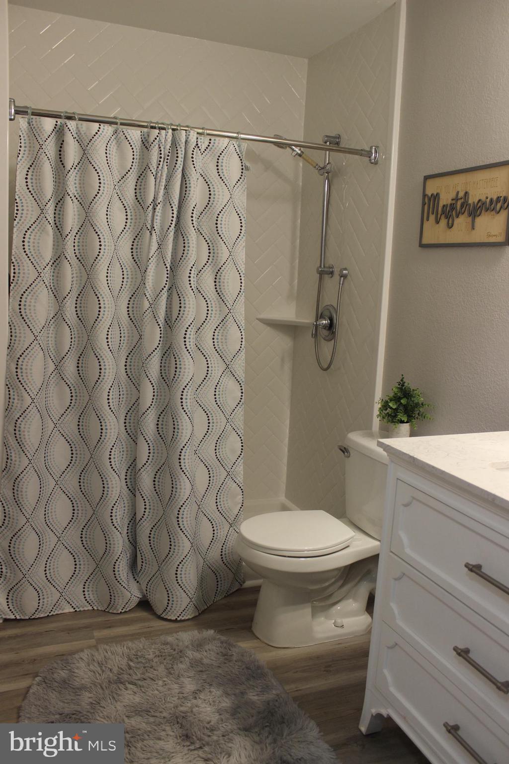 ENGLISH COUNTRY MANOR - Residential