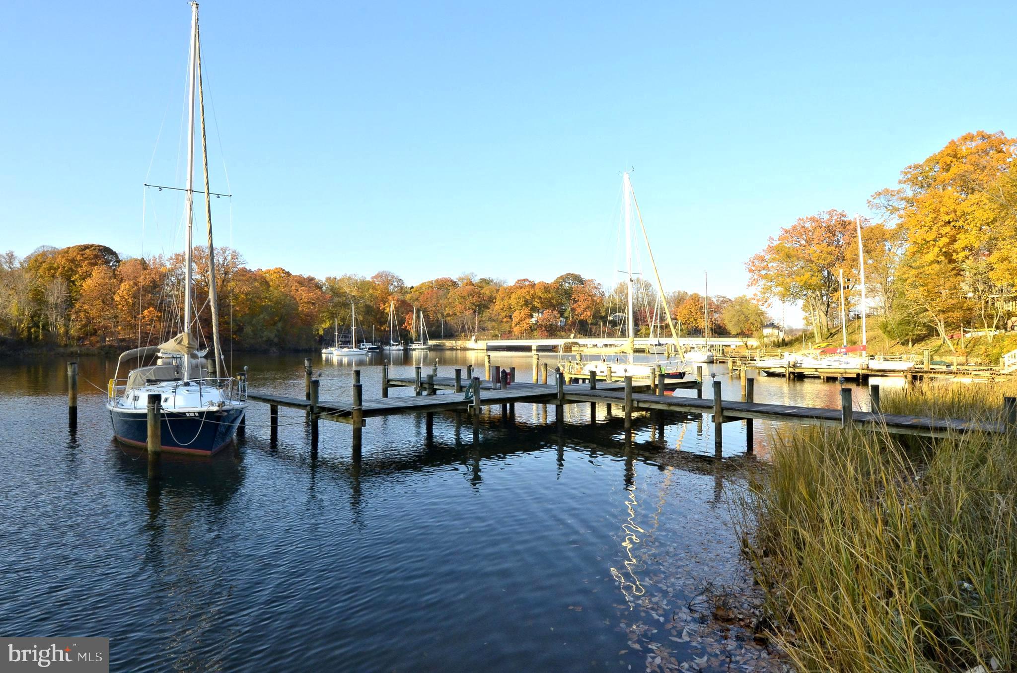 MARINERS COVE - Residential