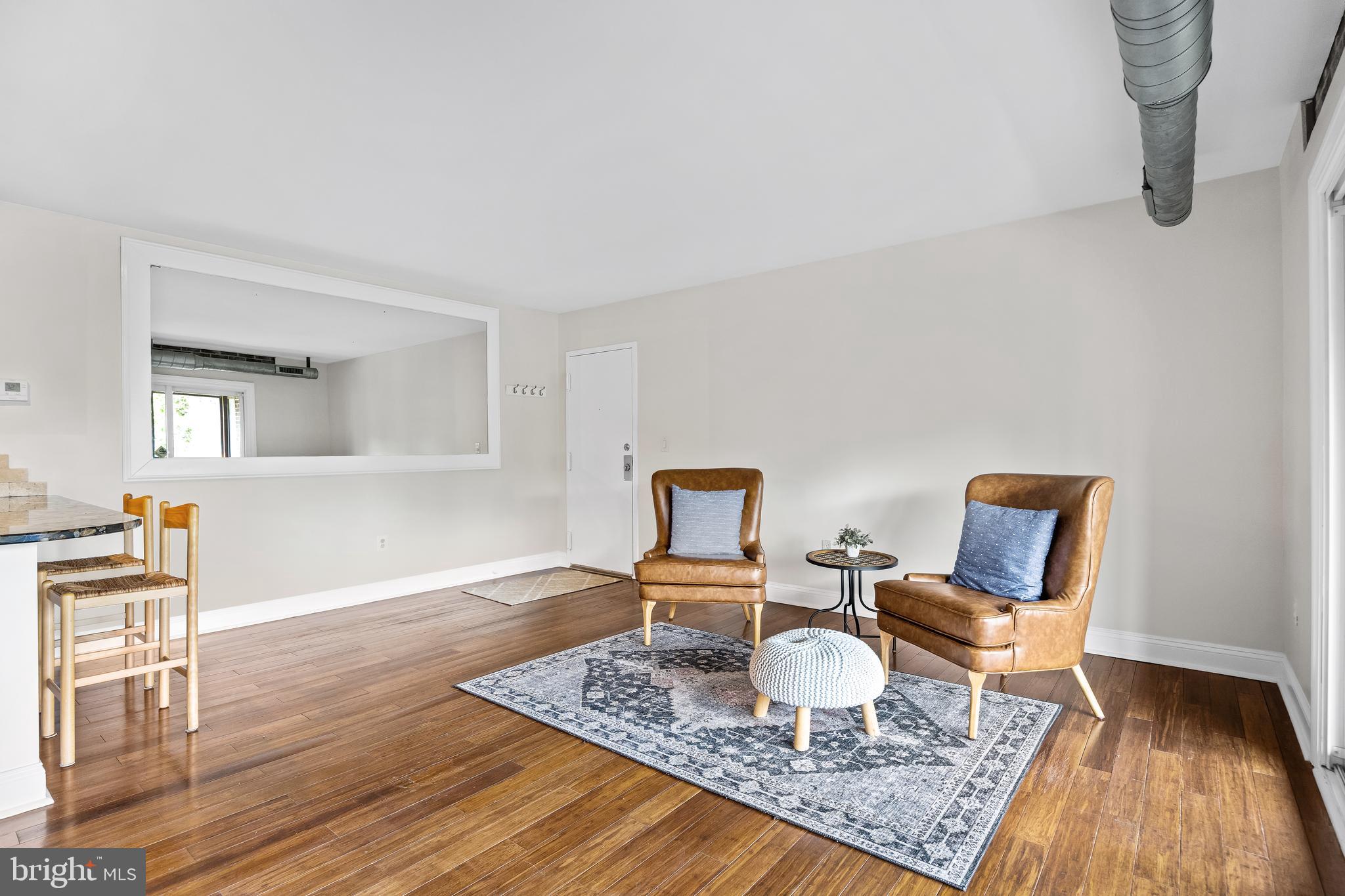 MARINERS COVE - Residential