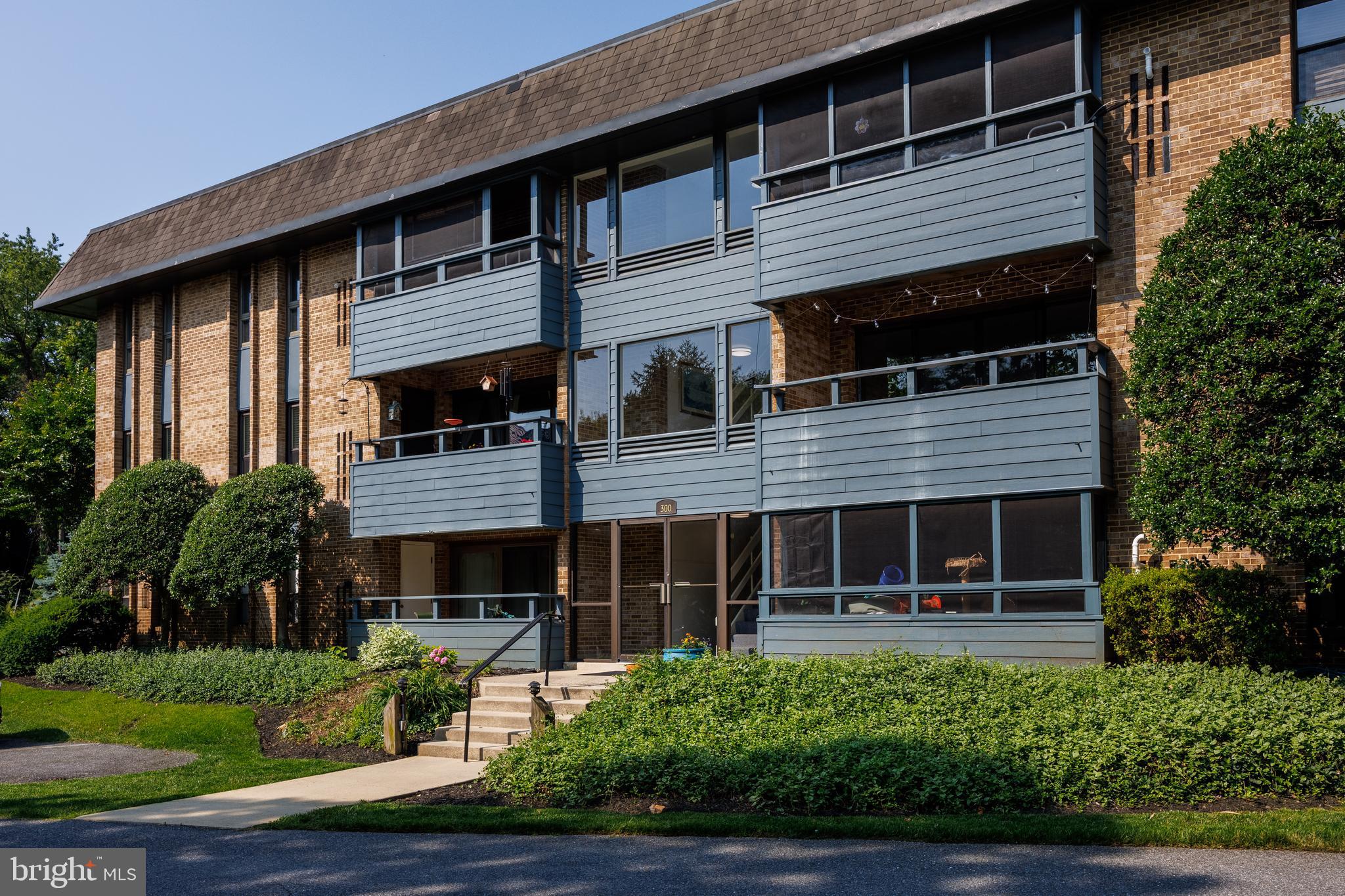 MARINERS COVE - Residential