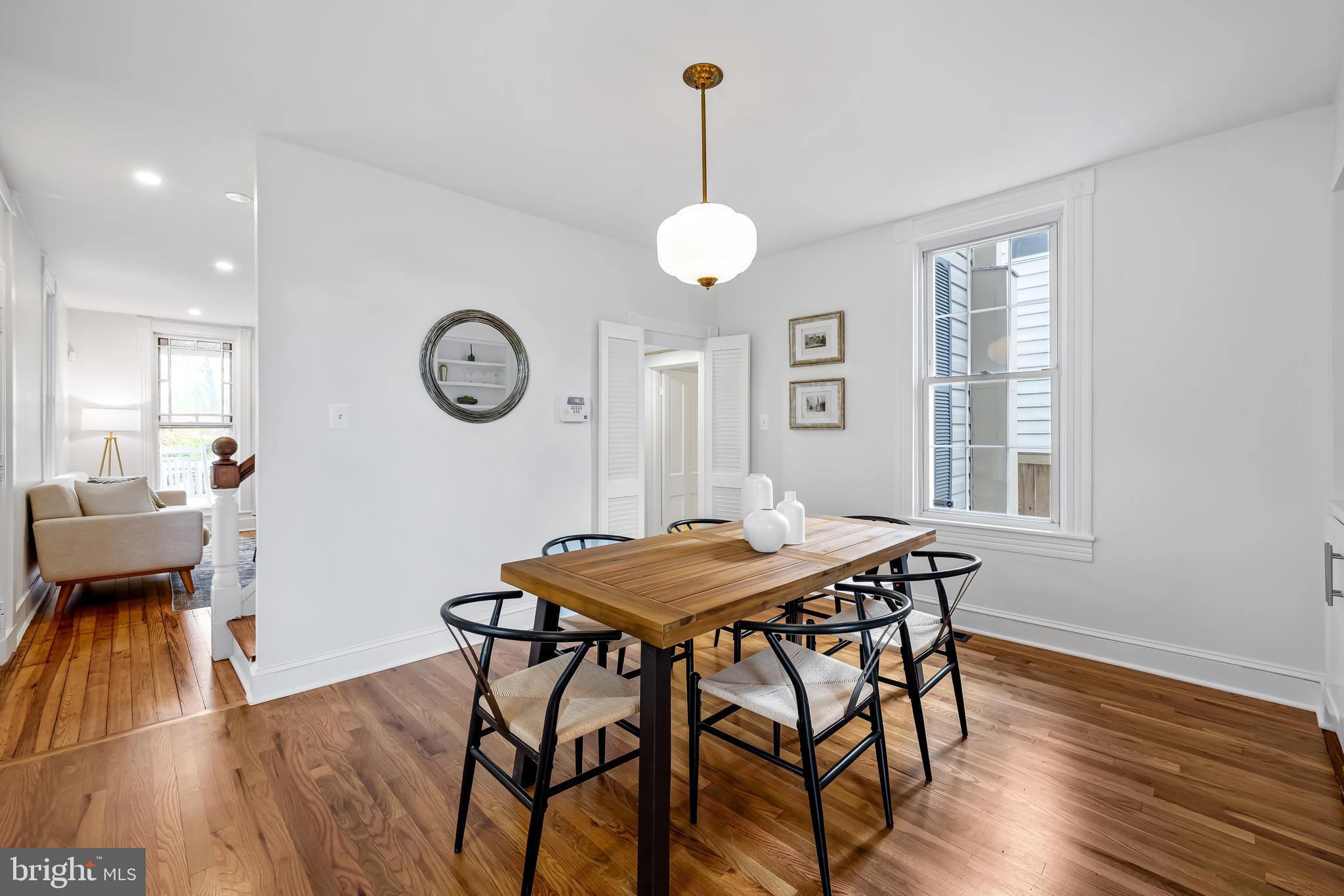 OLD HOMELAND - Residential