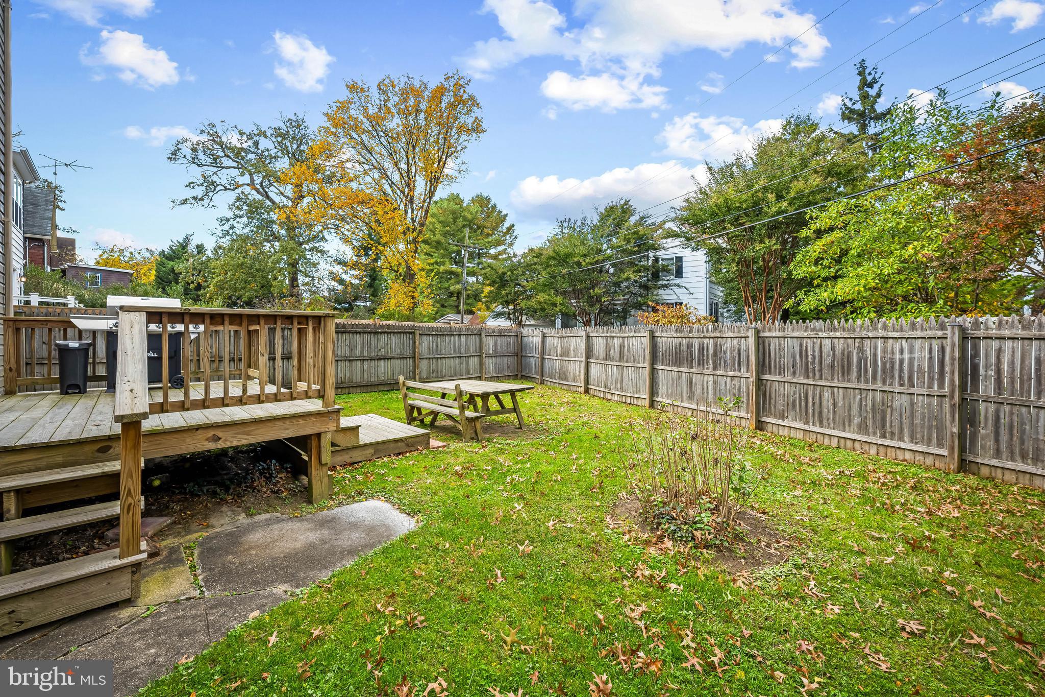 OLD HOMELAND - Residential