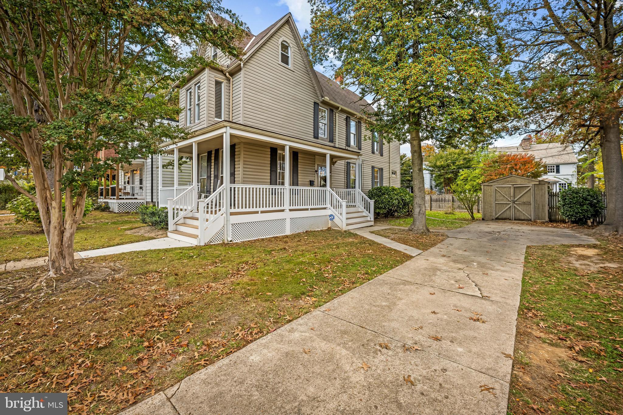 OLD HOMELAND - Residential