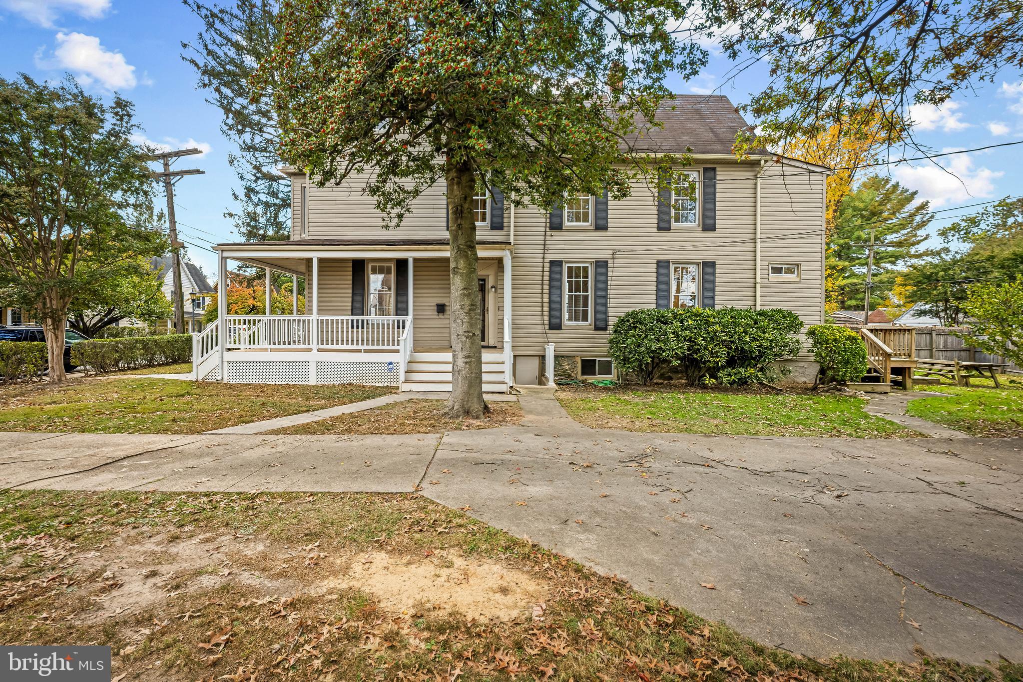 OLD HOMELAND - Residential