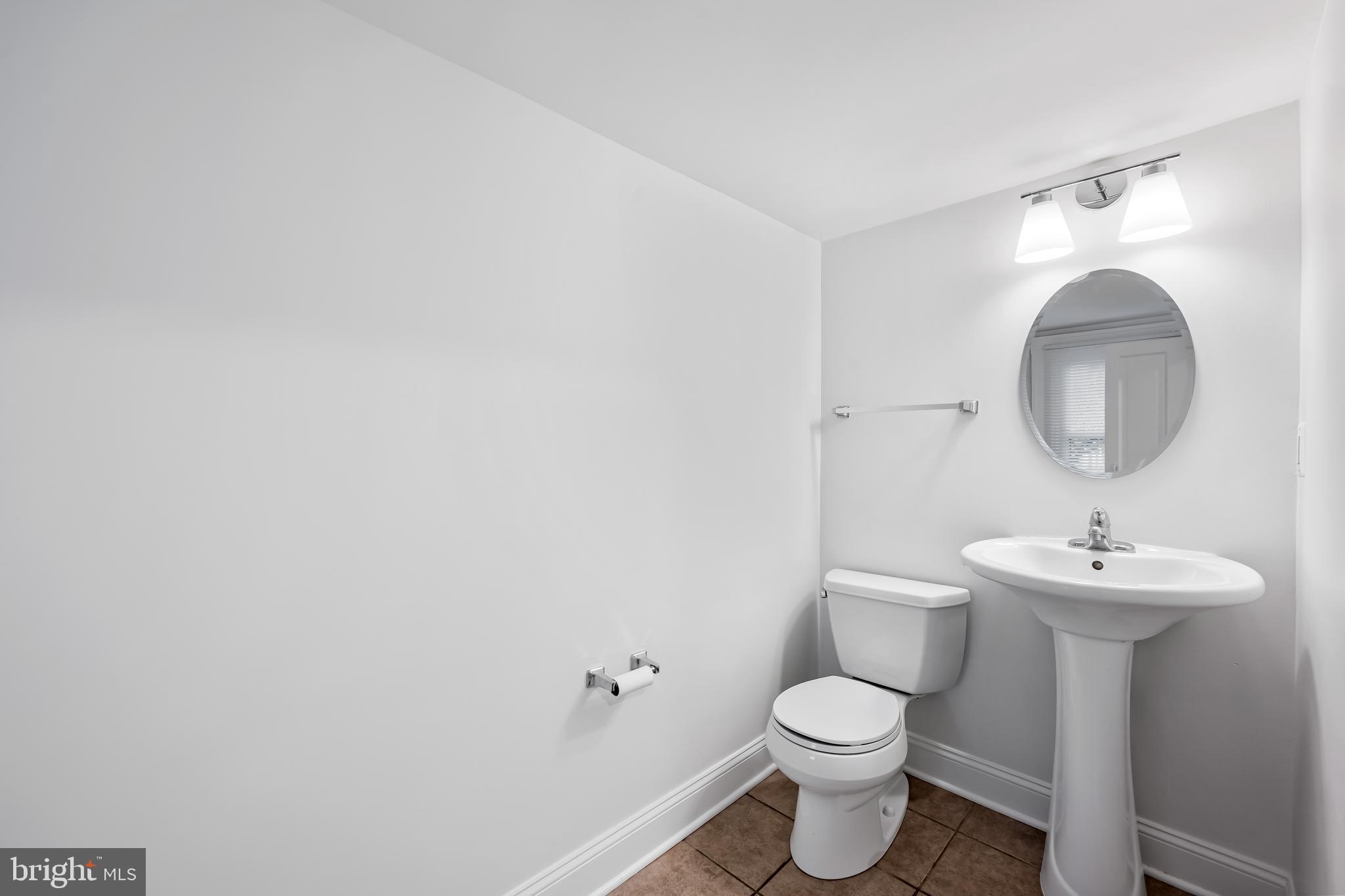 OLD HOMELAND - Residential