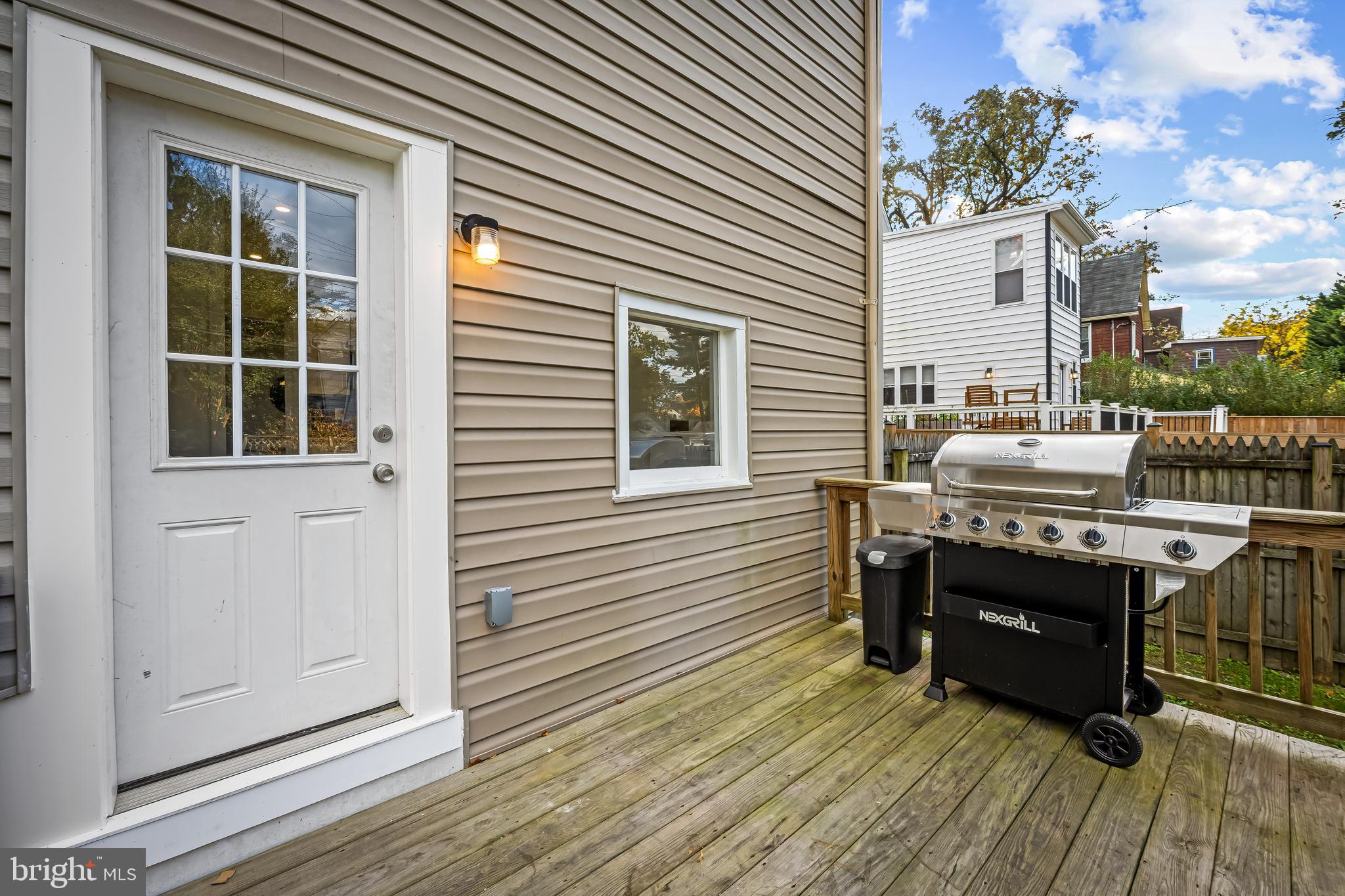 OLD HOMELAND - Residential