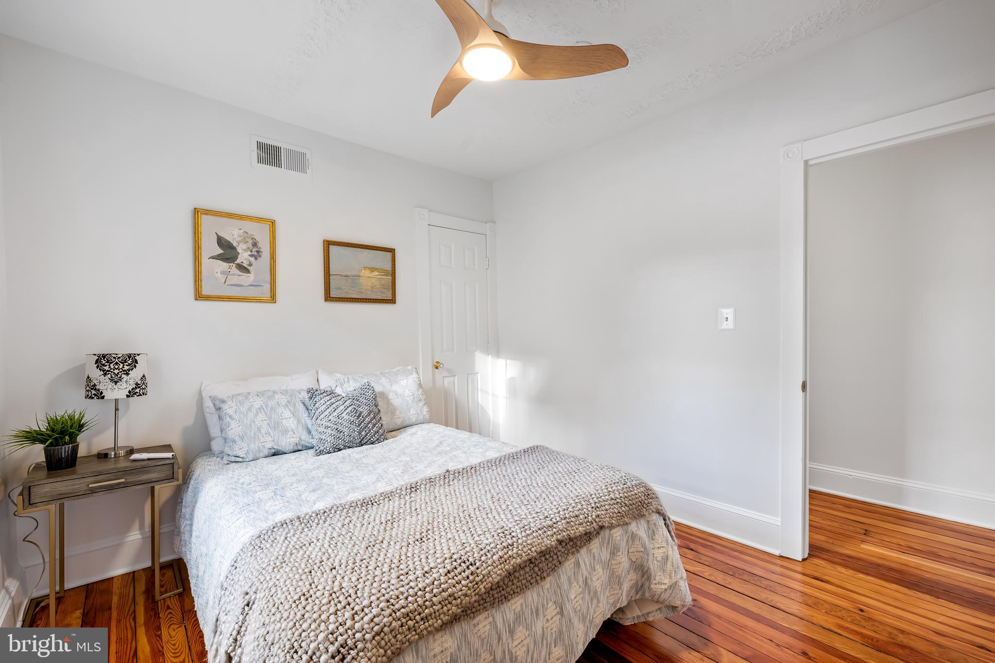 OLD HOMELAND - Residential