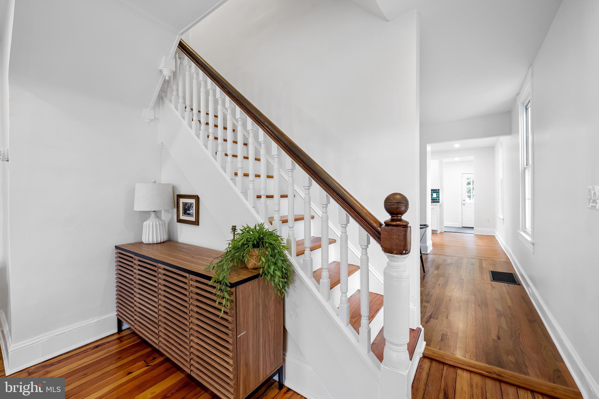 OLD HOMELAND - Residential