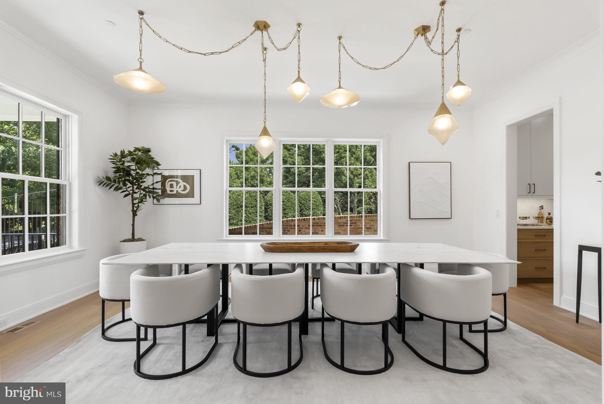 SPRING VALLEY - Residential