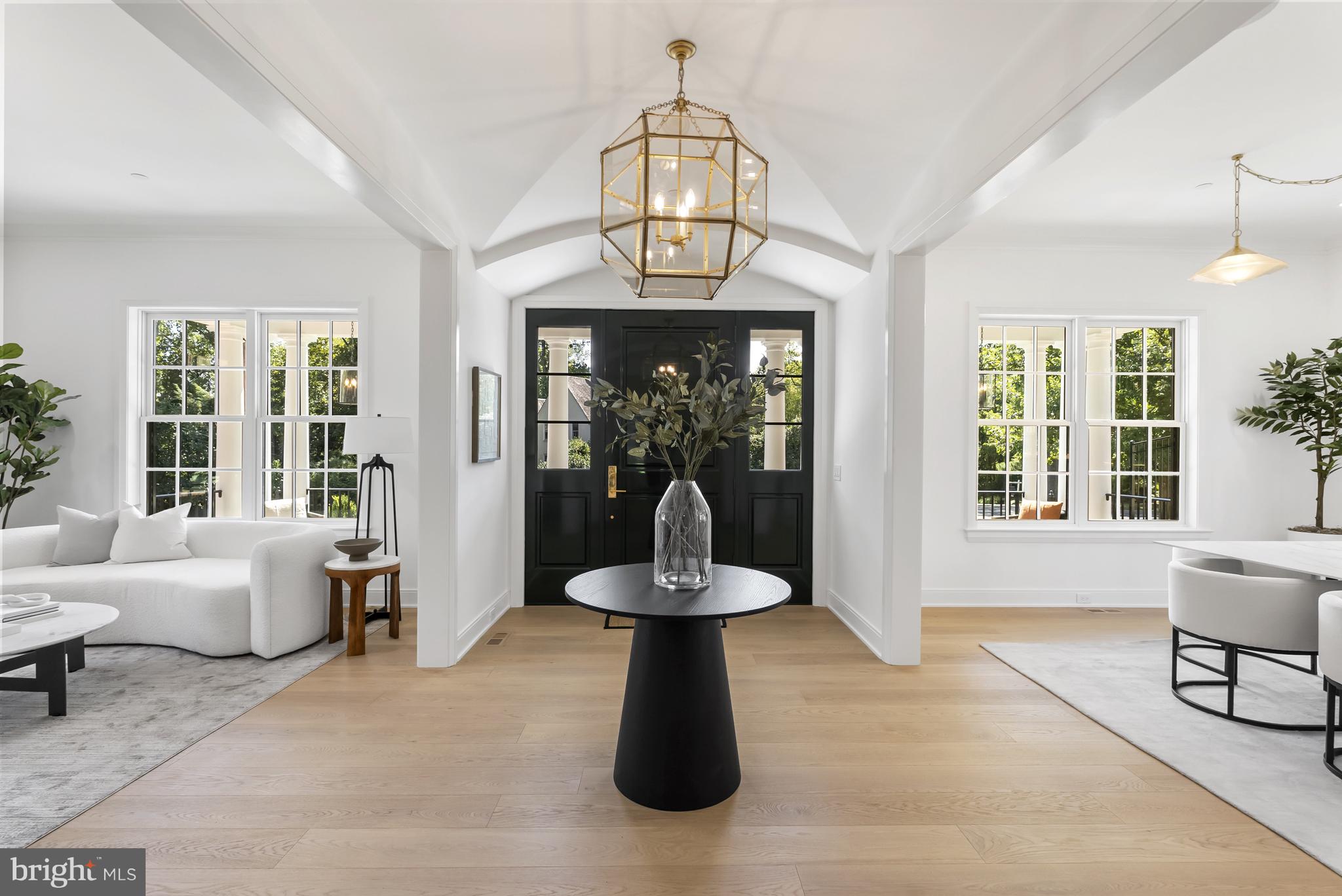 SPRING VALLEY - Residential